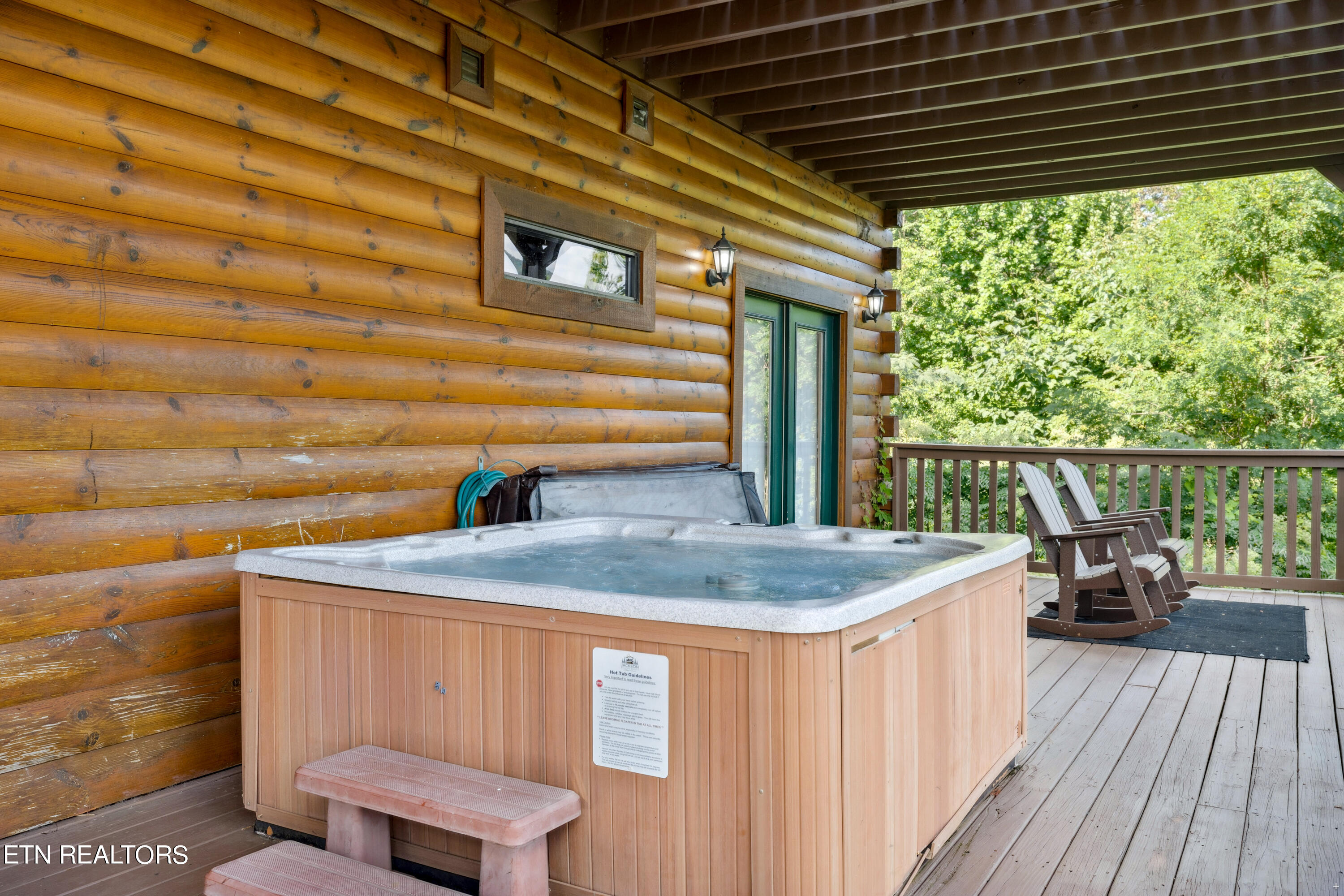 1424 Rocky Top Way Townsend TN 37882