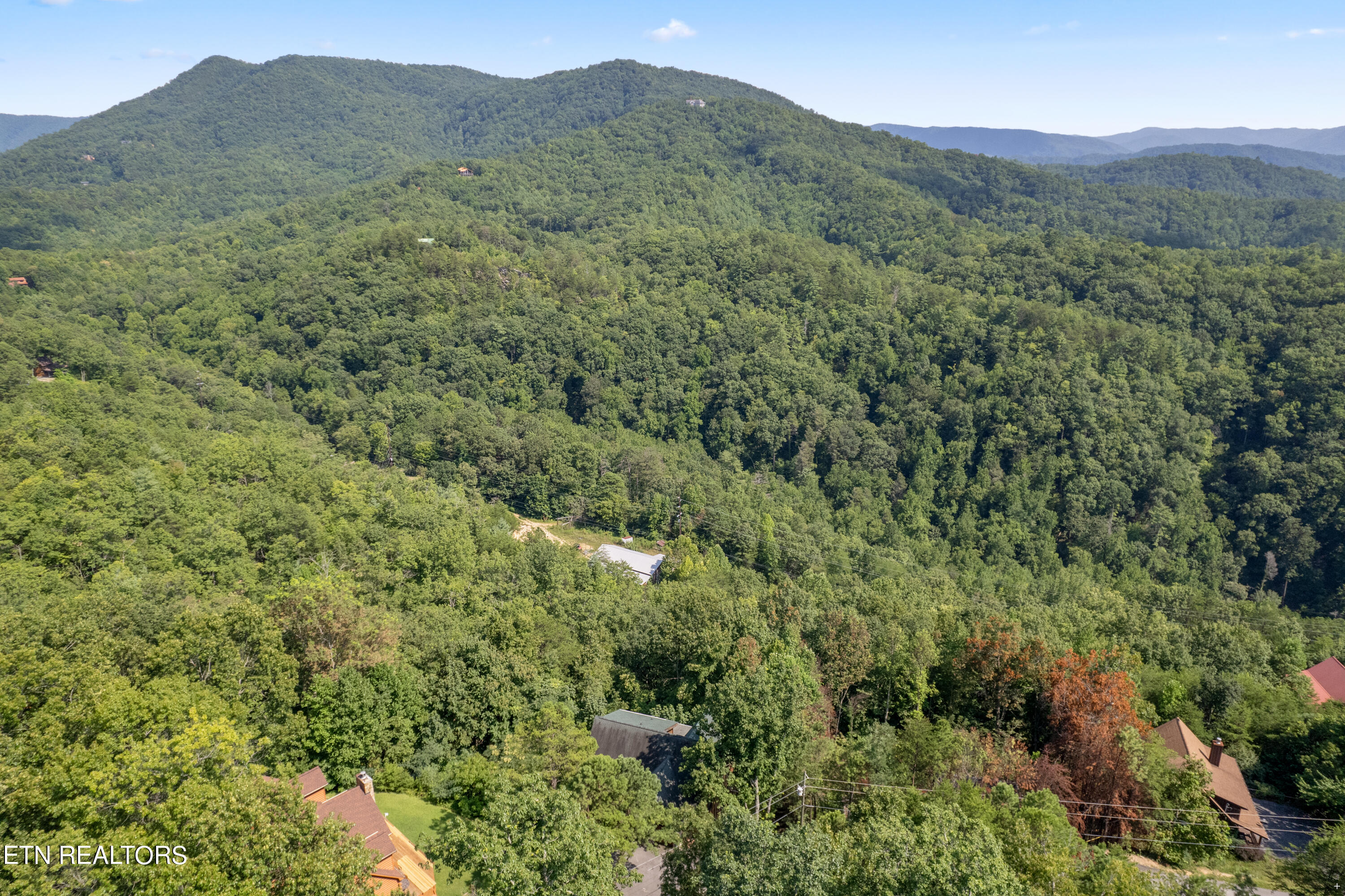 1424 Rocky Top Way Townsend TN 37882