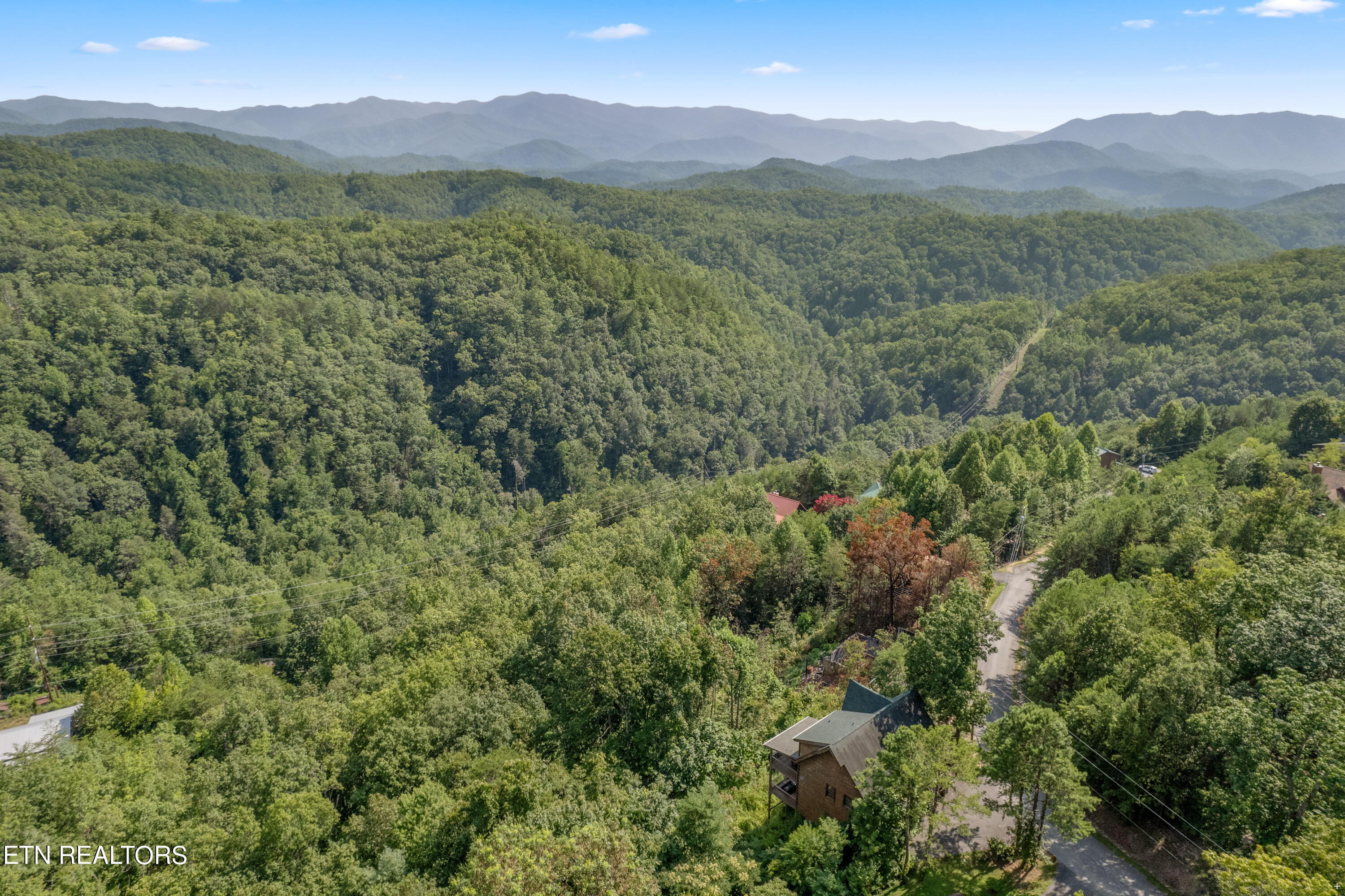 1424 Rocky Top Way Townsend TN 37882