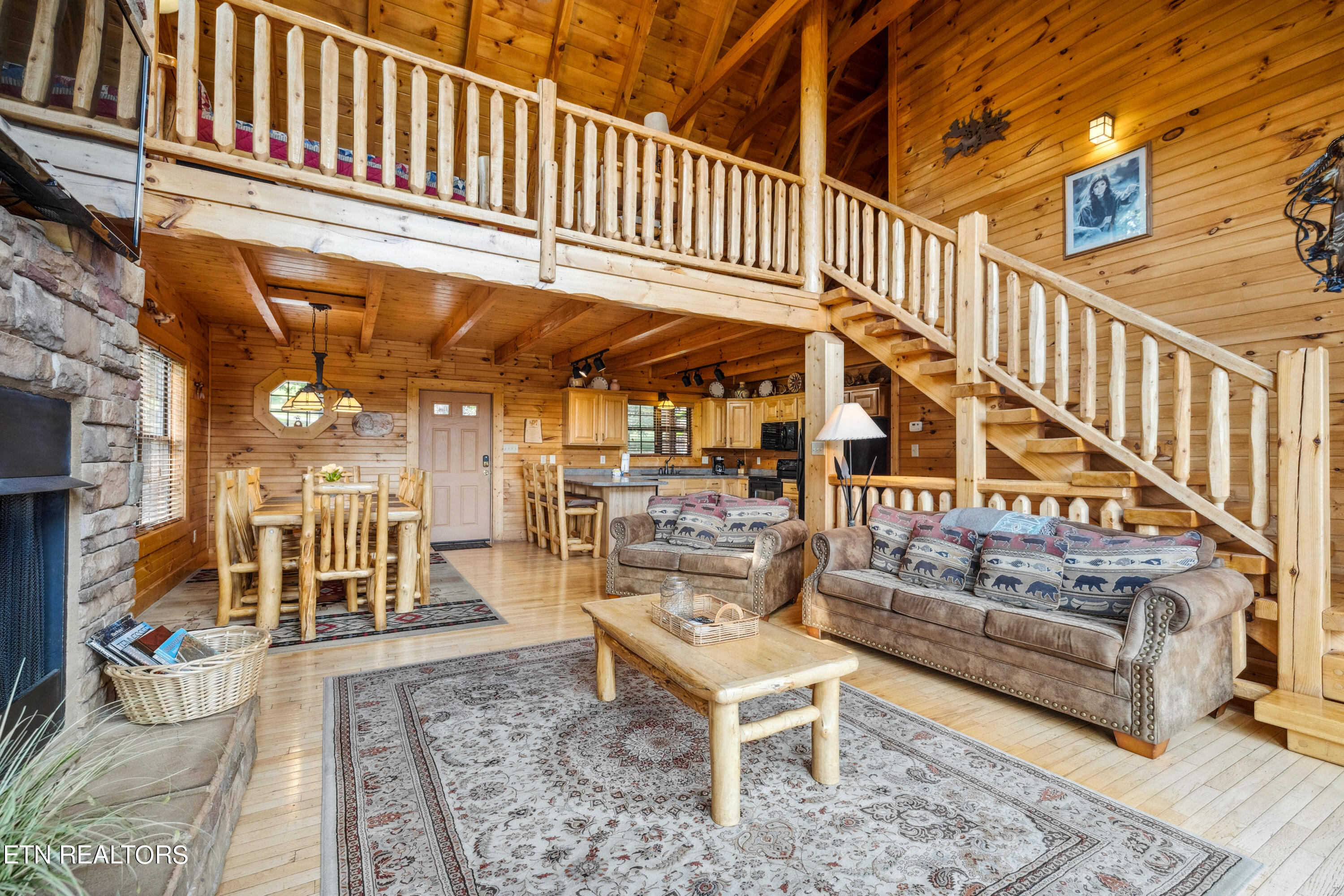 1424 Rocky Top Way Townsend TN 37882
