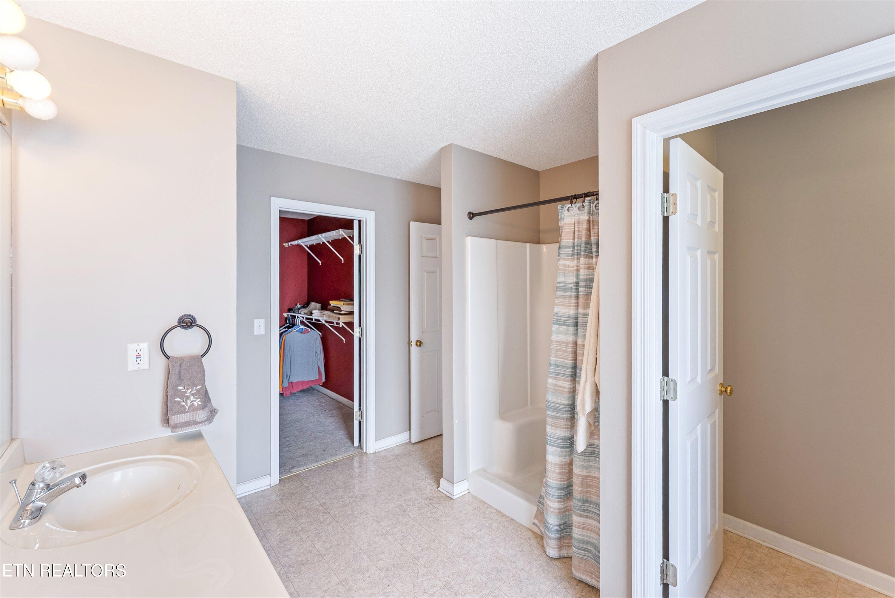 7648 Saddlebrooke Drive Knoxville TN 37938