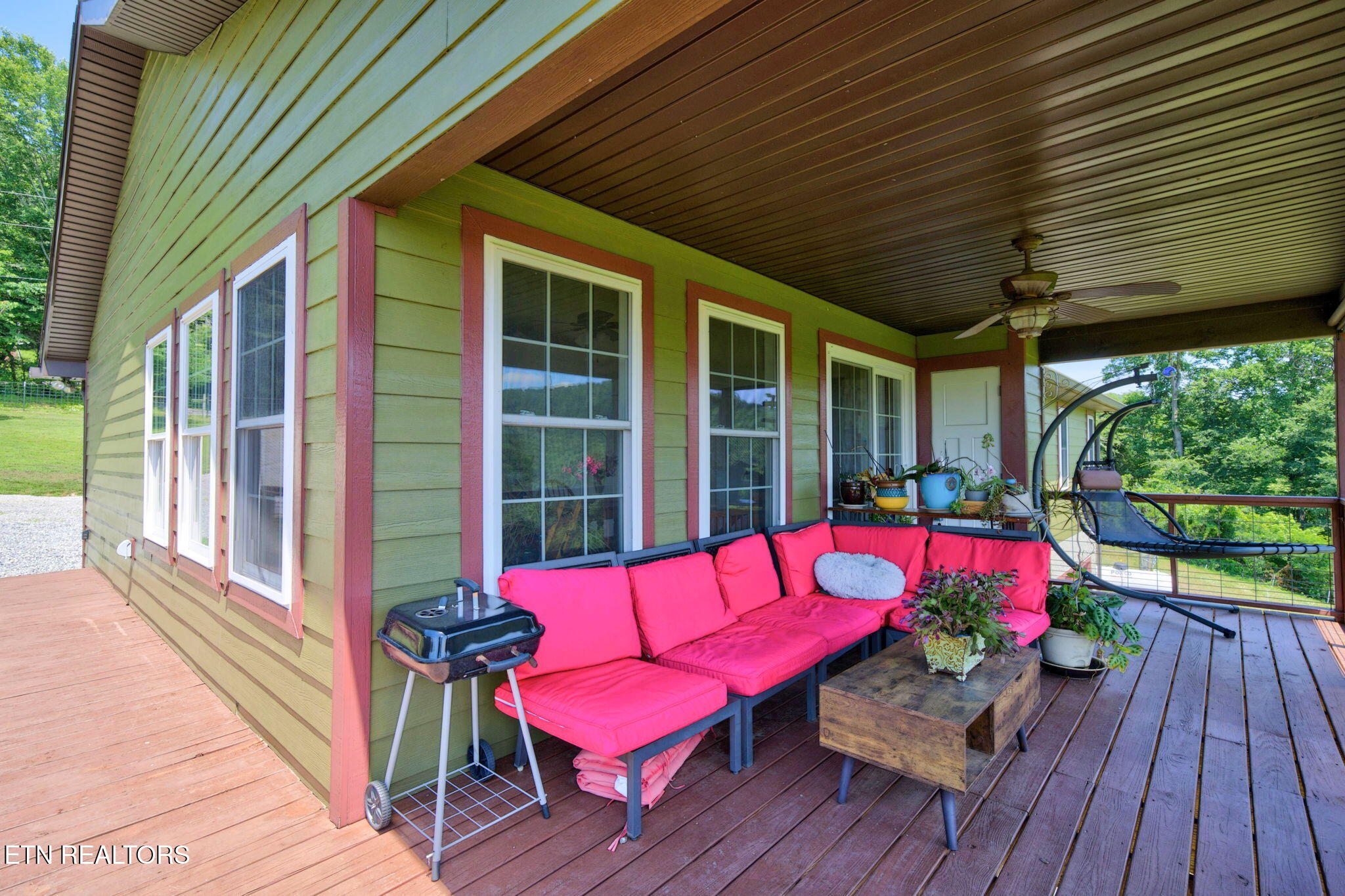 1252 Shellotte Loop Pall Mall TN 38577