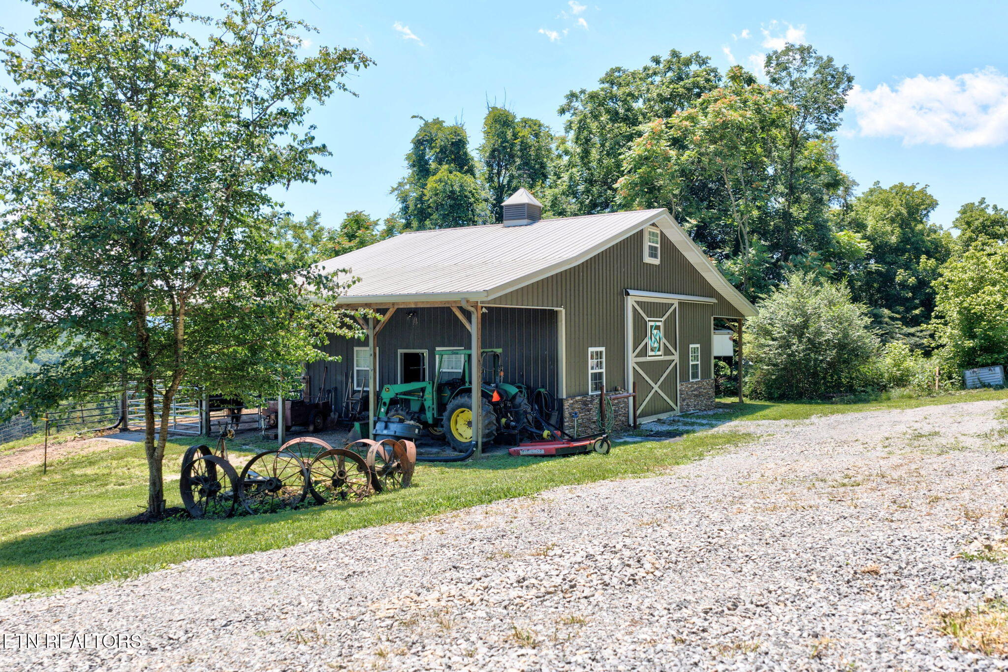1252 Shellotte Loop Pall Mall TN 38577
