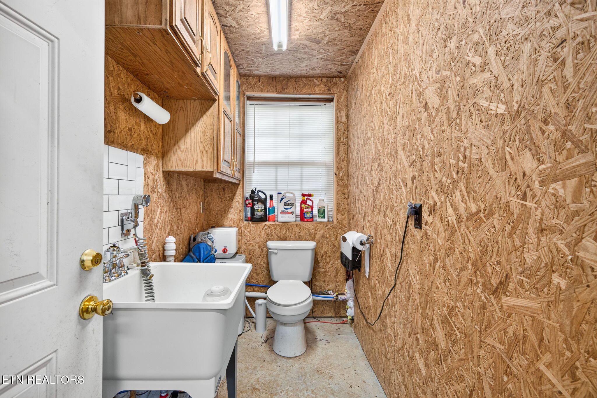 1252 Shellotte Loop Pall Mall TN 38577