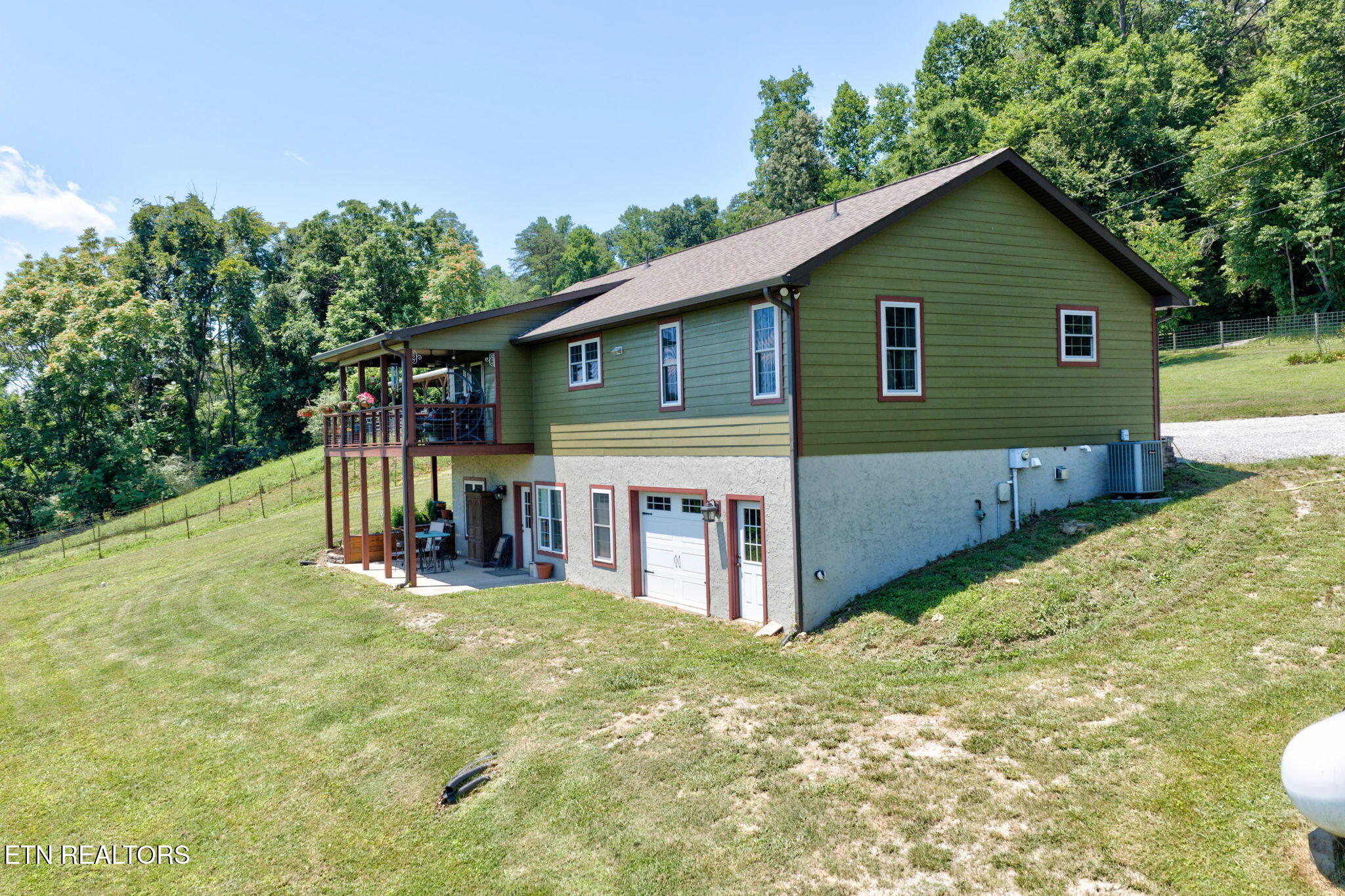 1252 Shellotte Loop Pall Mall TN 38577