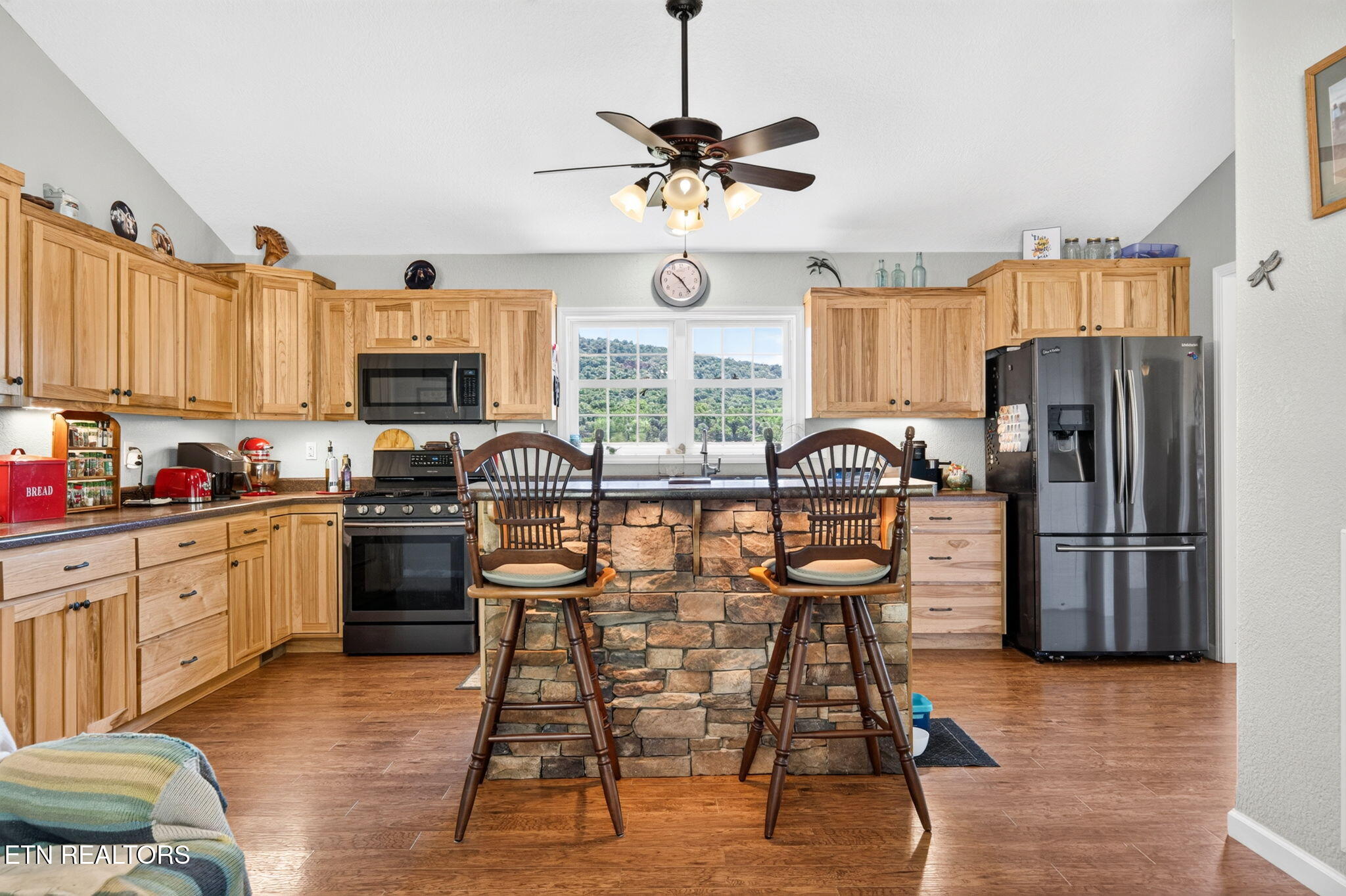 1252 Shellotte Loop Pall Mall TN 38577