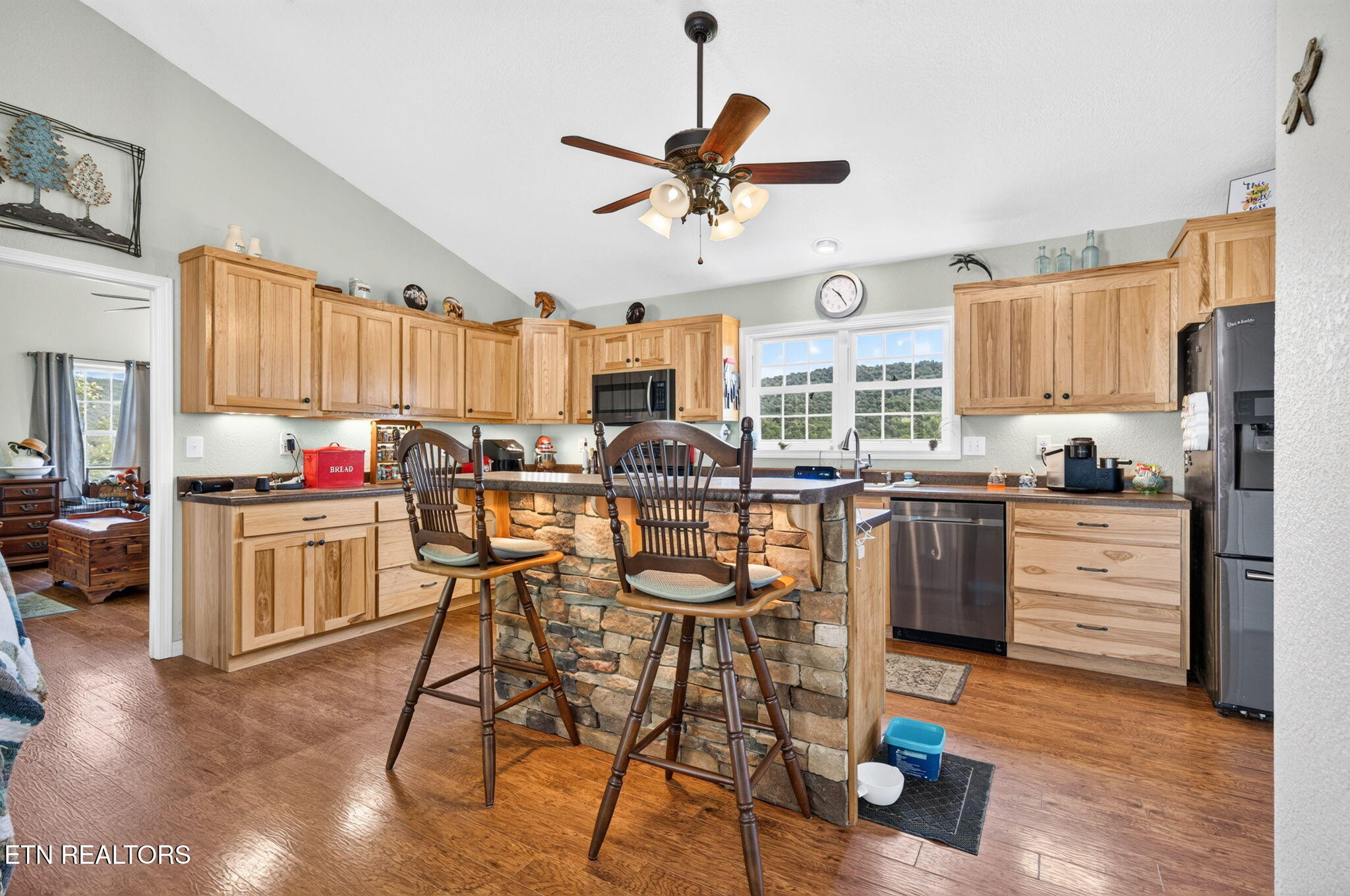 1252 Shellotte Loop Pall Mall TN 38577
