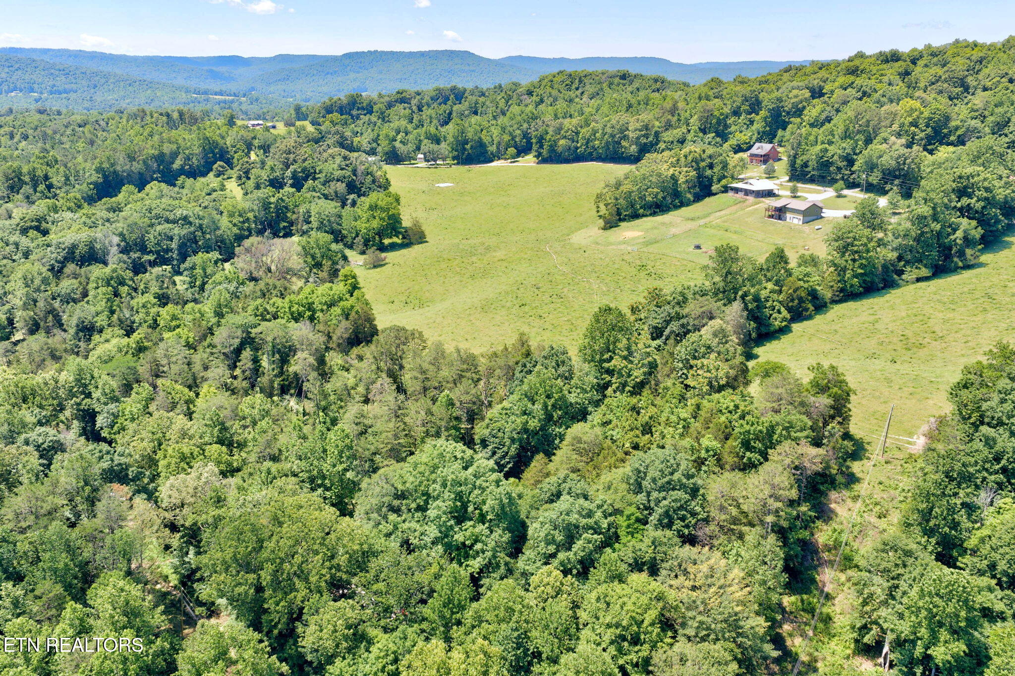 1252 Shellotte Loop Pall Mall TN 38577
