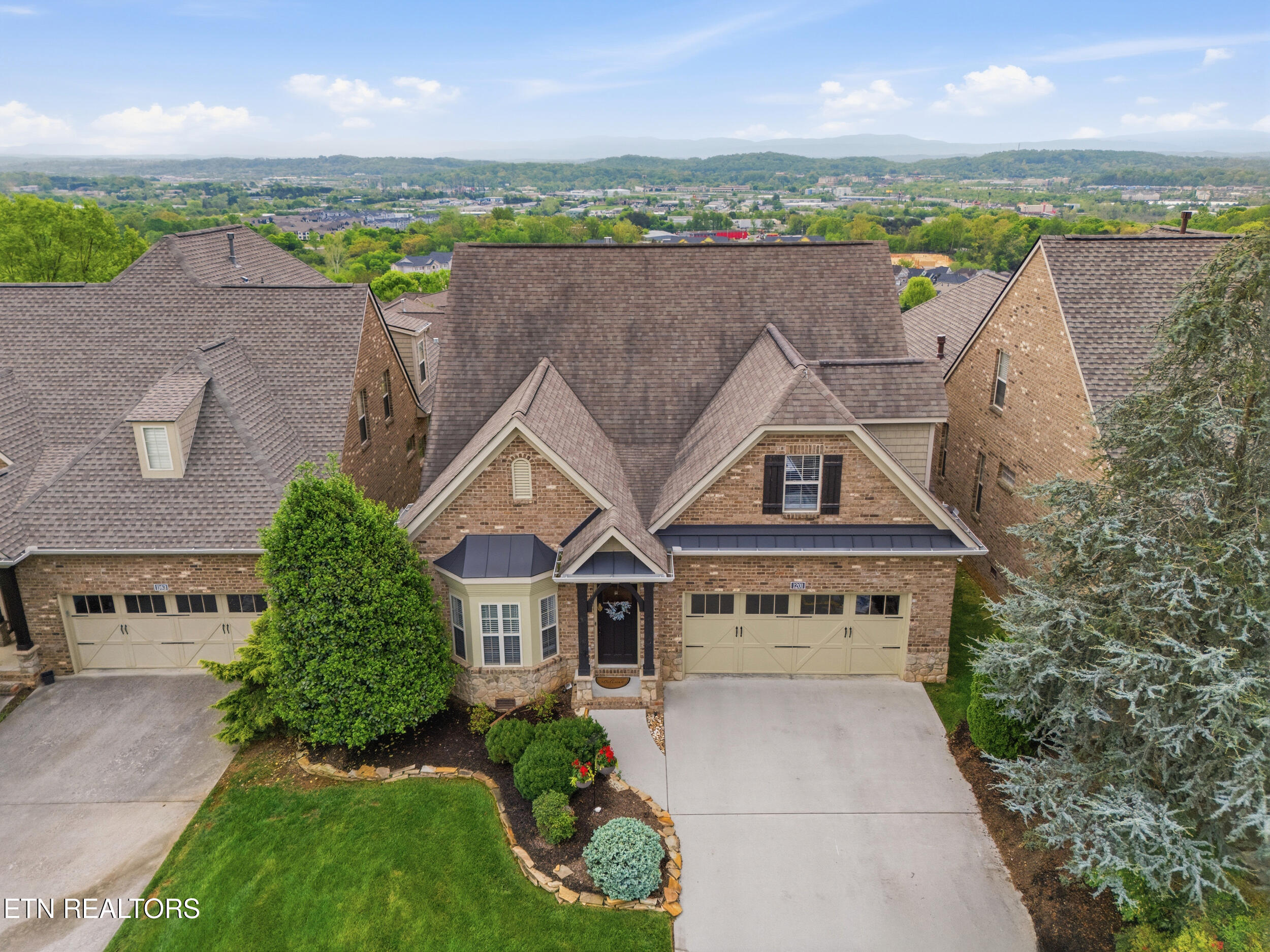 1201 Bishops View Lane Knoxville TN 37932