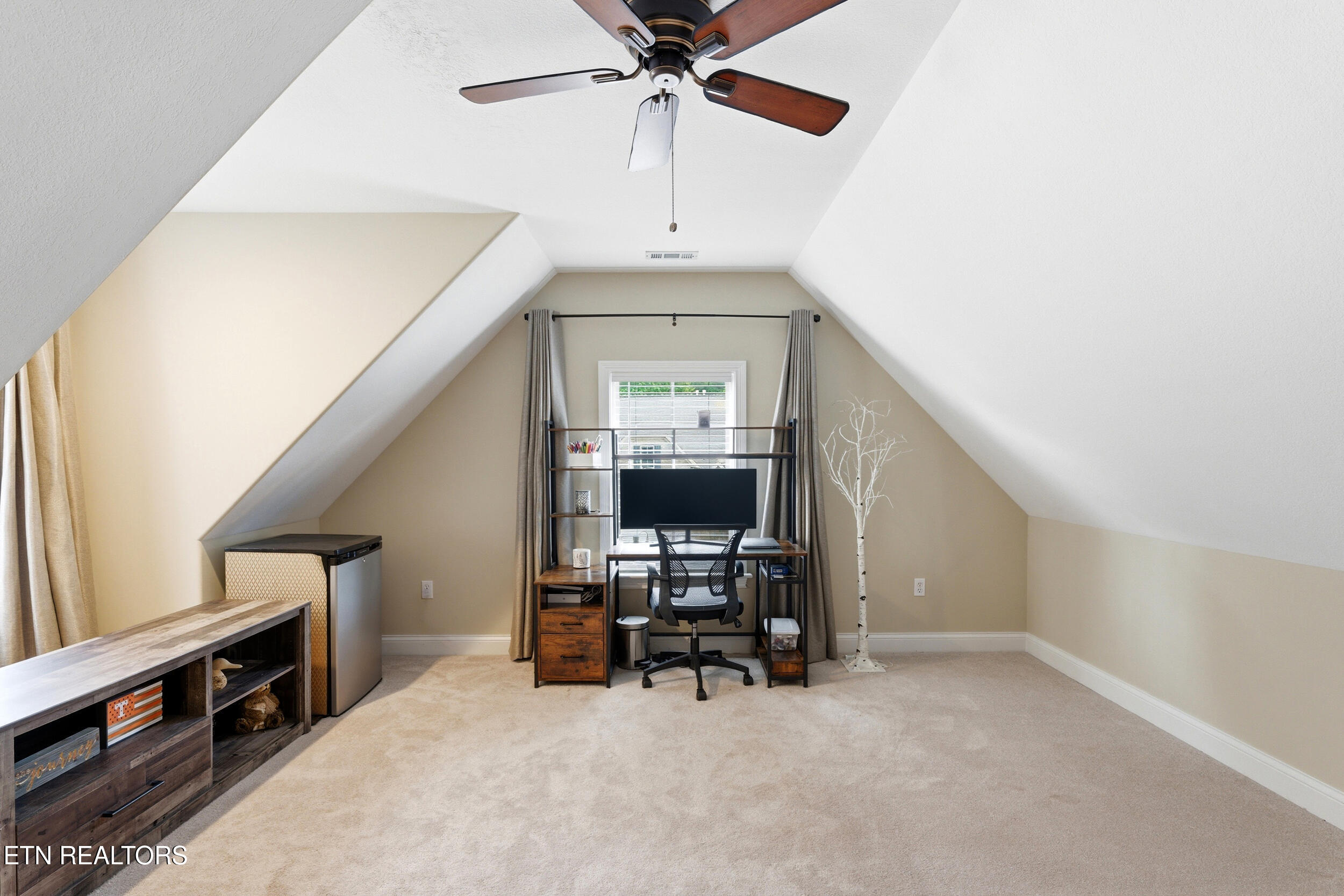 1201 Bishops View Lane Knoxville TN 37932