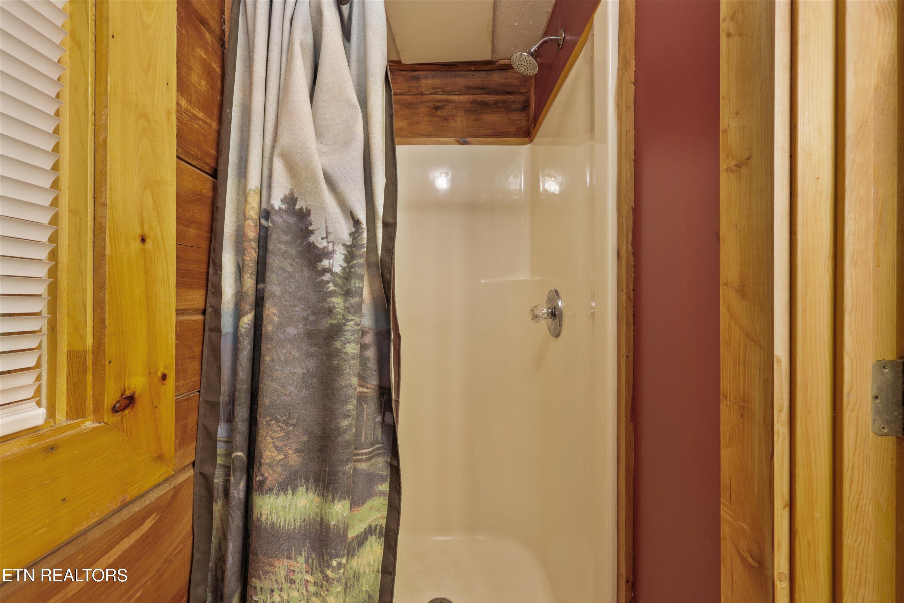 214 Tsali Way Sevierville TN 37876