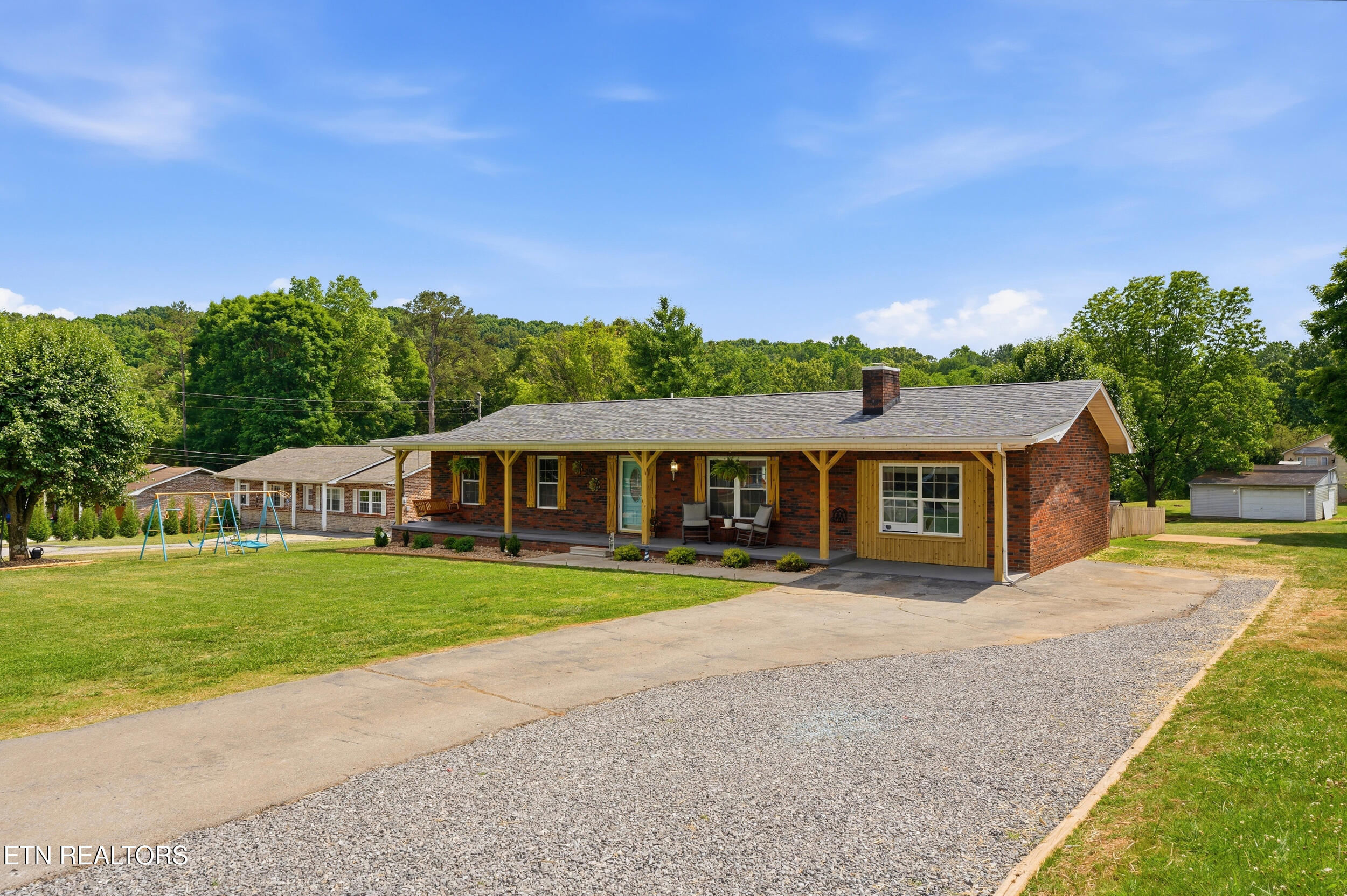 300 Lindner Lane Lenoir City TN 37772