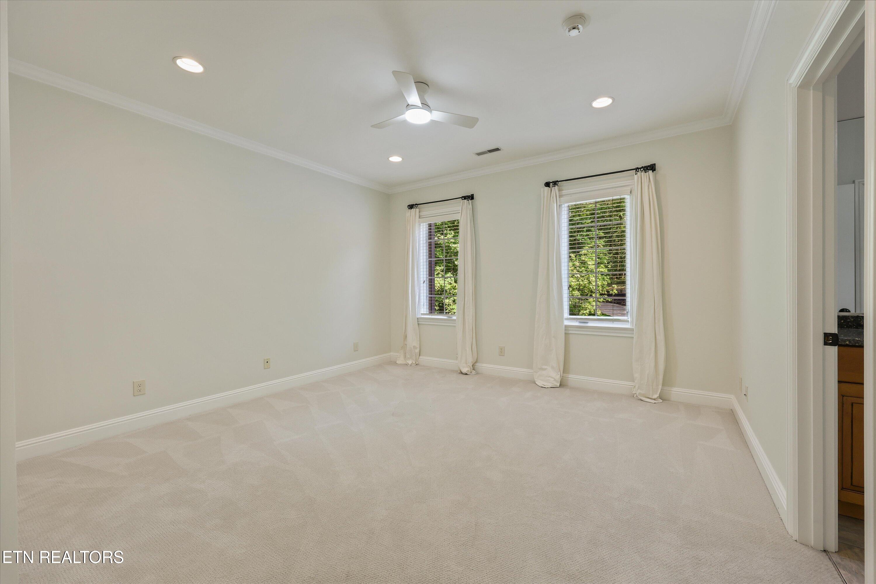 2533 Woodland Reserve Lane Knoxville TN 37919