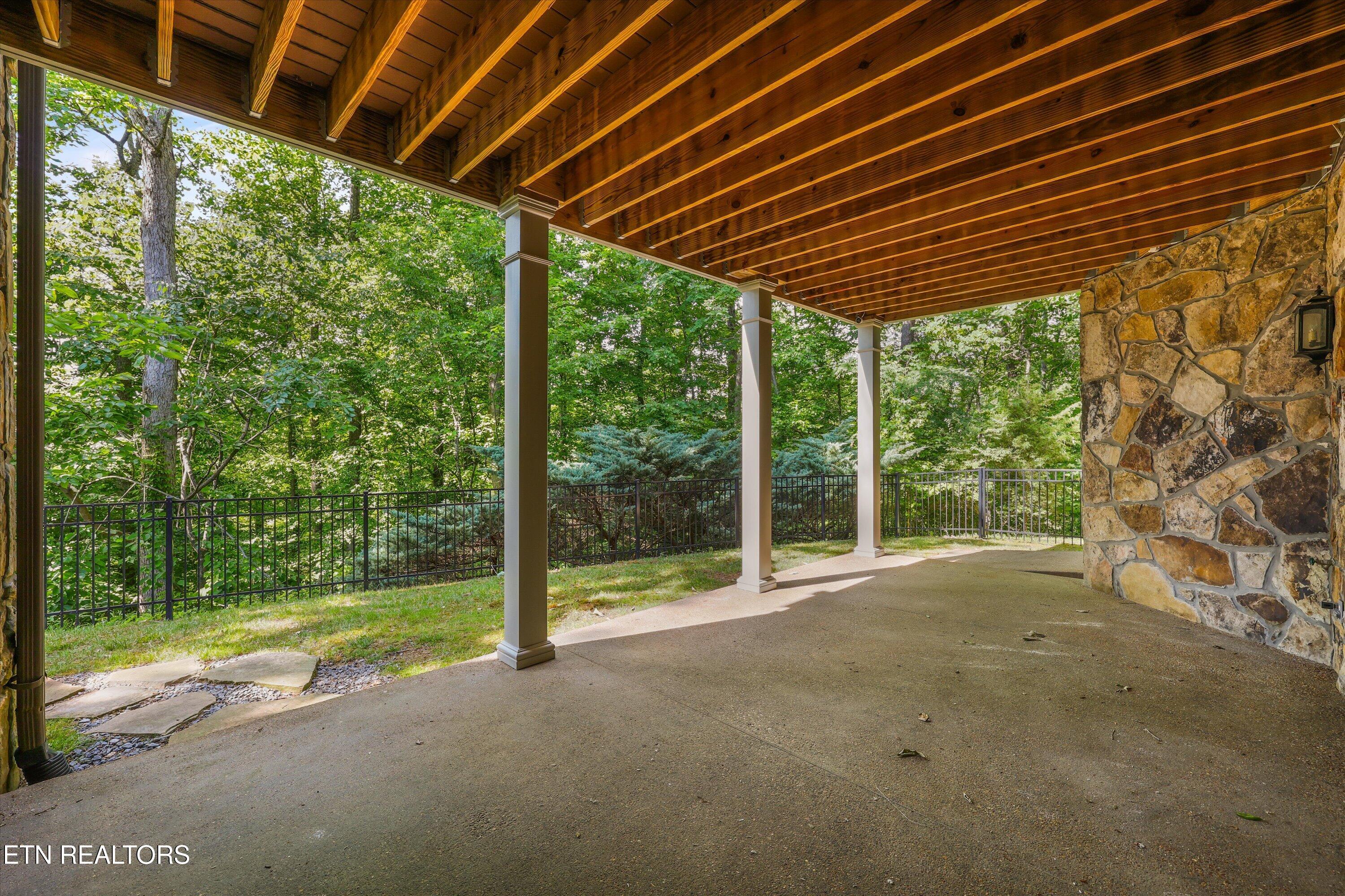 2533 Woodland Reserve Lane Knoxville TN 37919