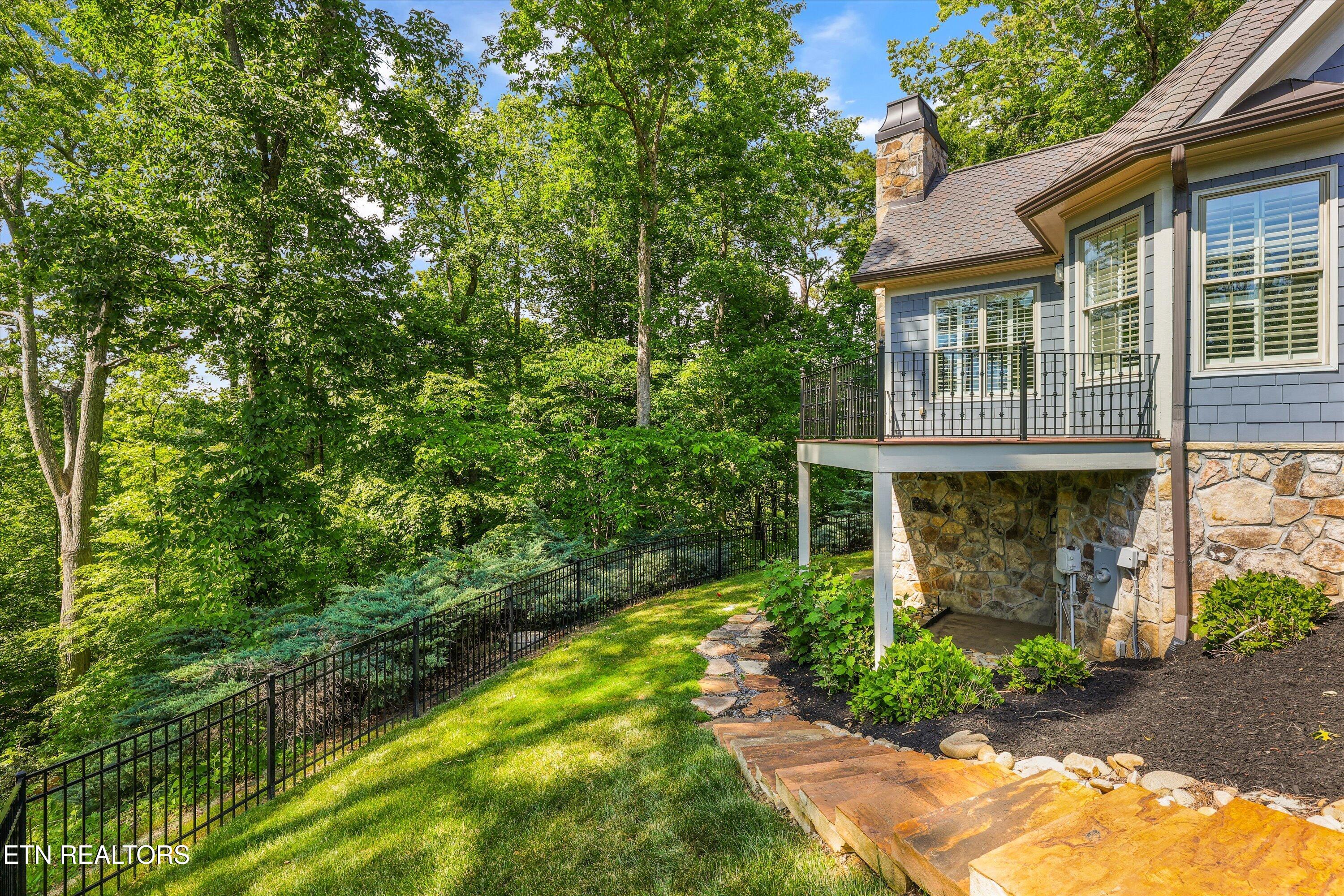 2533 Woodland Reserve Lane Knoxville TN 37919