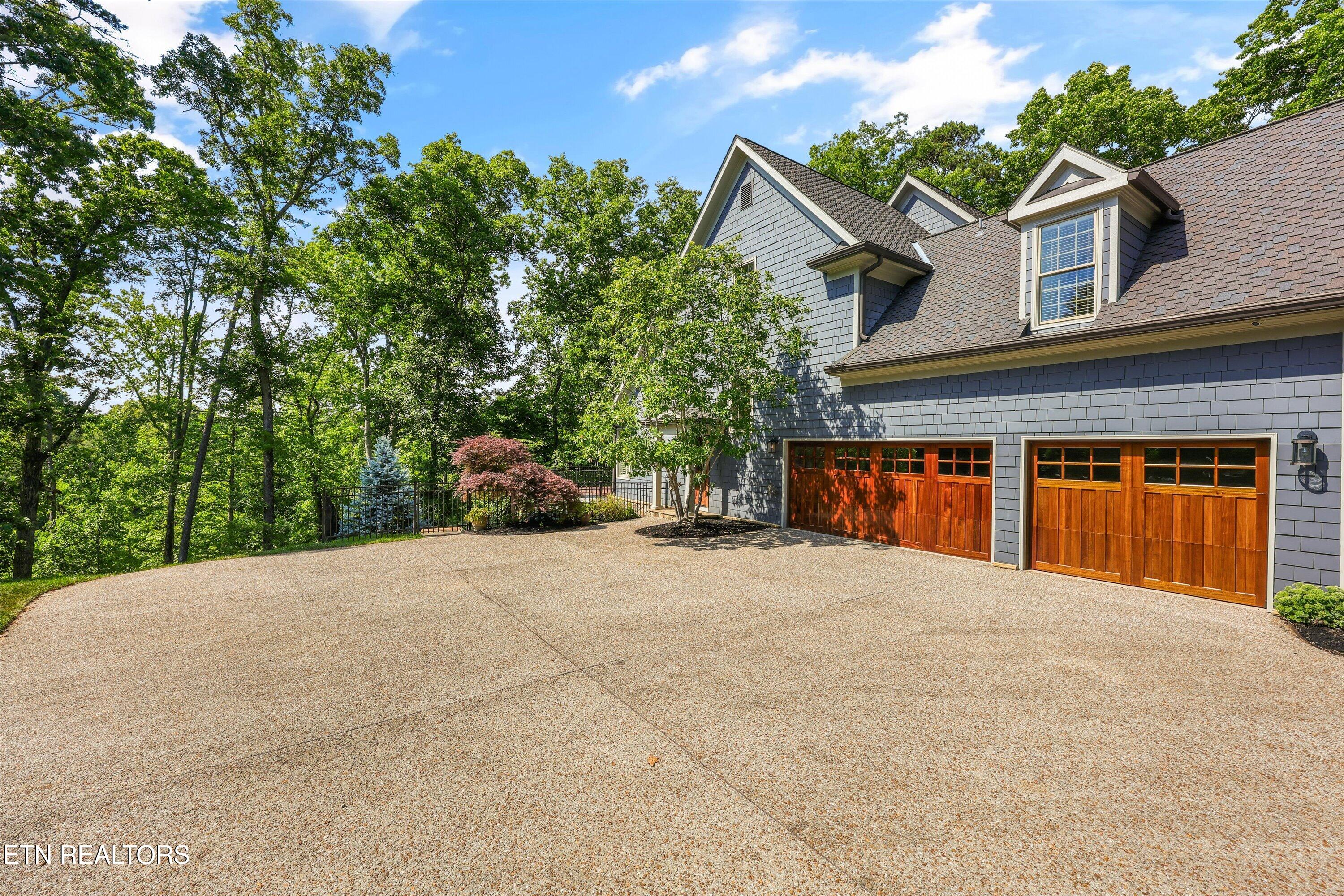 2533 Woodland Reserve Lane Knoxville TN 37919