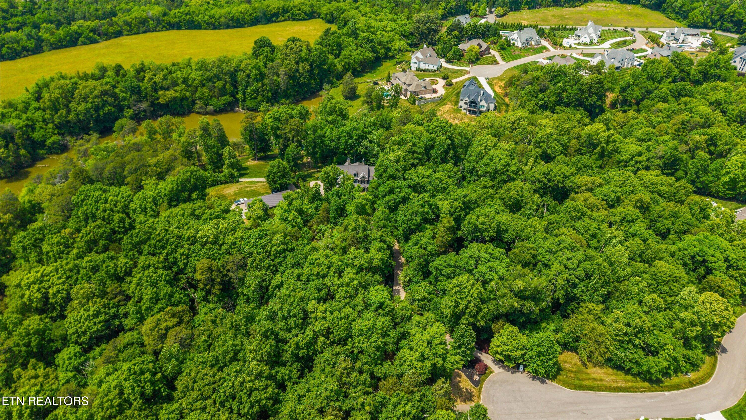 2533 Woodland Reserve Lane Knoxville TN 37919