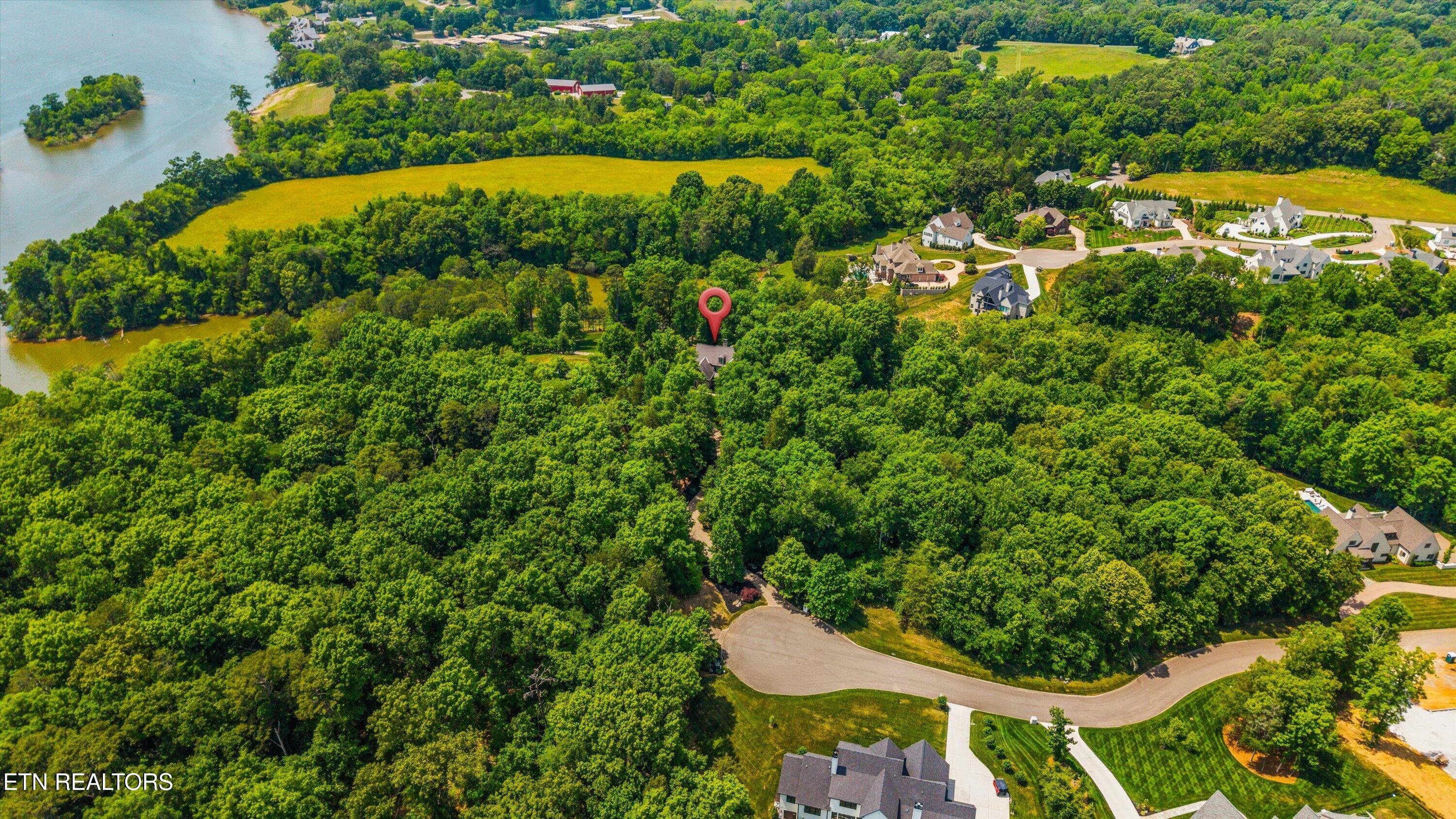 2533 Woodland Reserve Lane Knoxville TN 37919