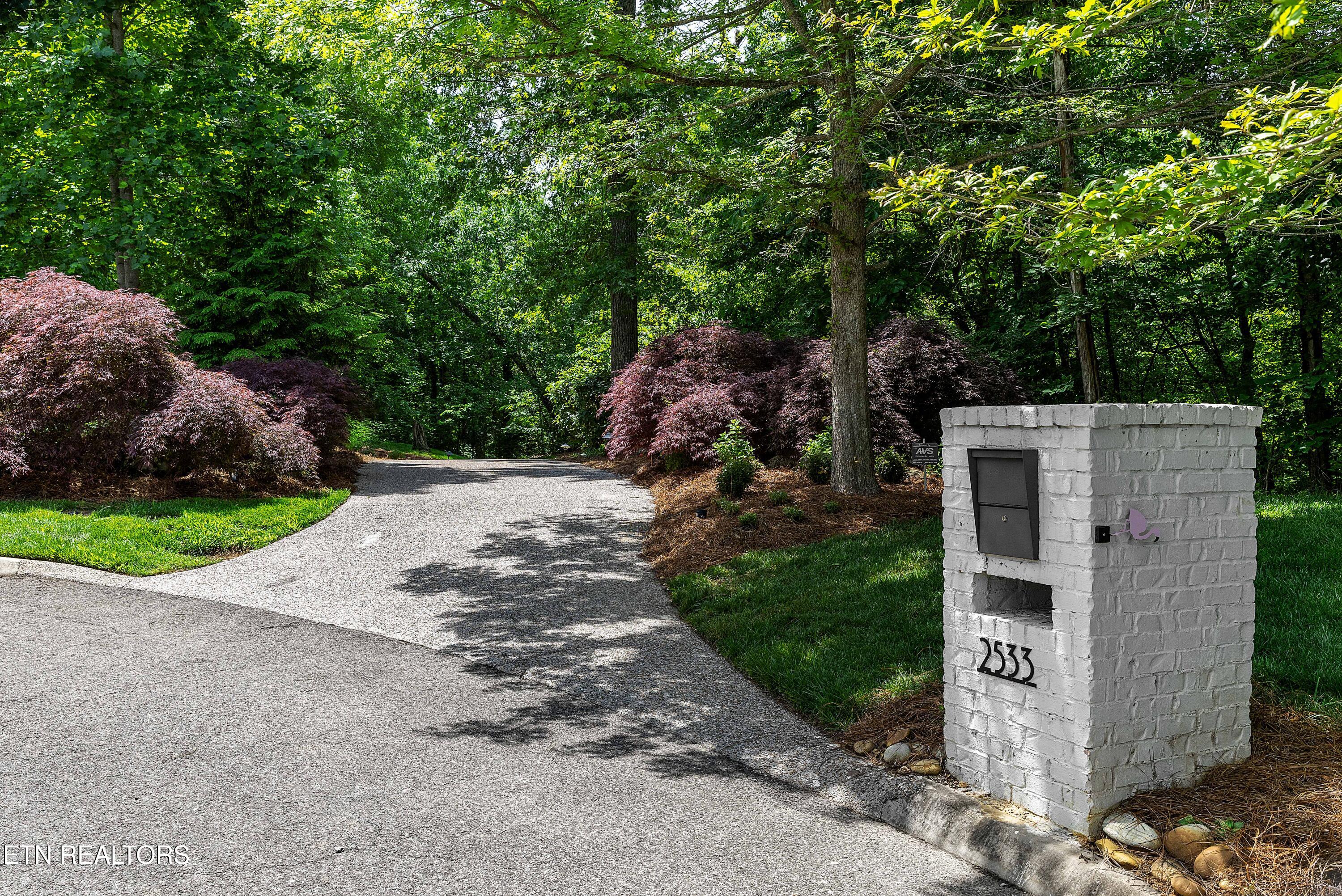 2533 Woodland Reserve Lane Knoxville TN 37919