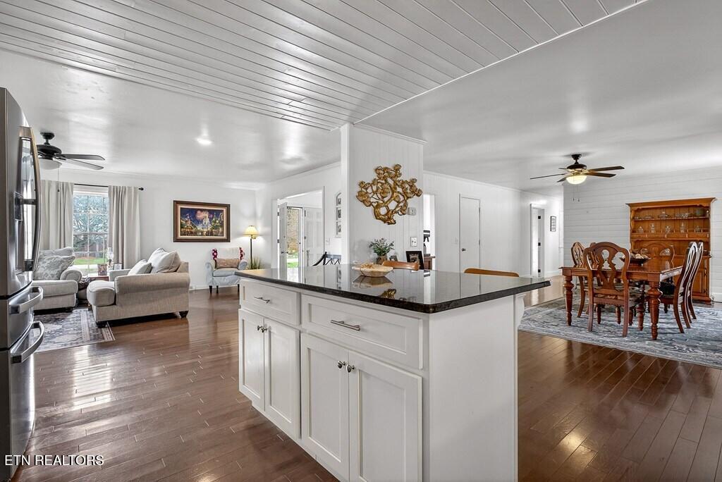 212 Oakland Drive Sparta TN 38583