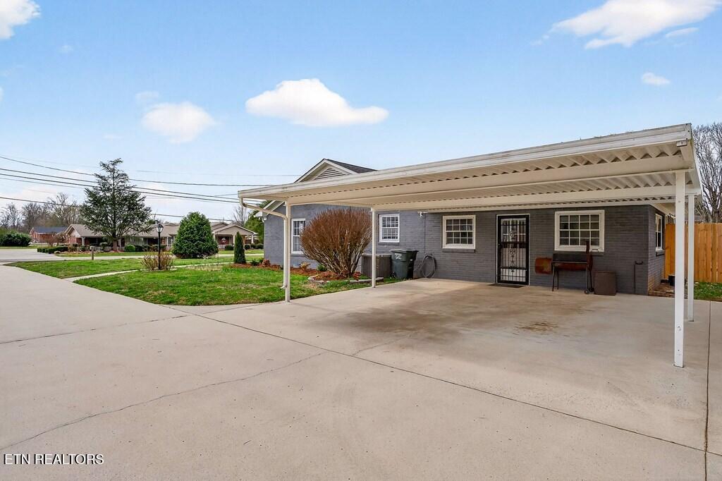 212 Oakland Drive Sparta TN 38583