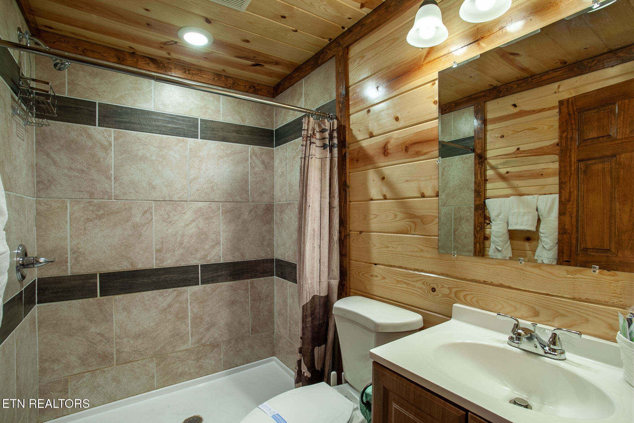 3708 Tilda Hilltop Way Sevierville TN 37862