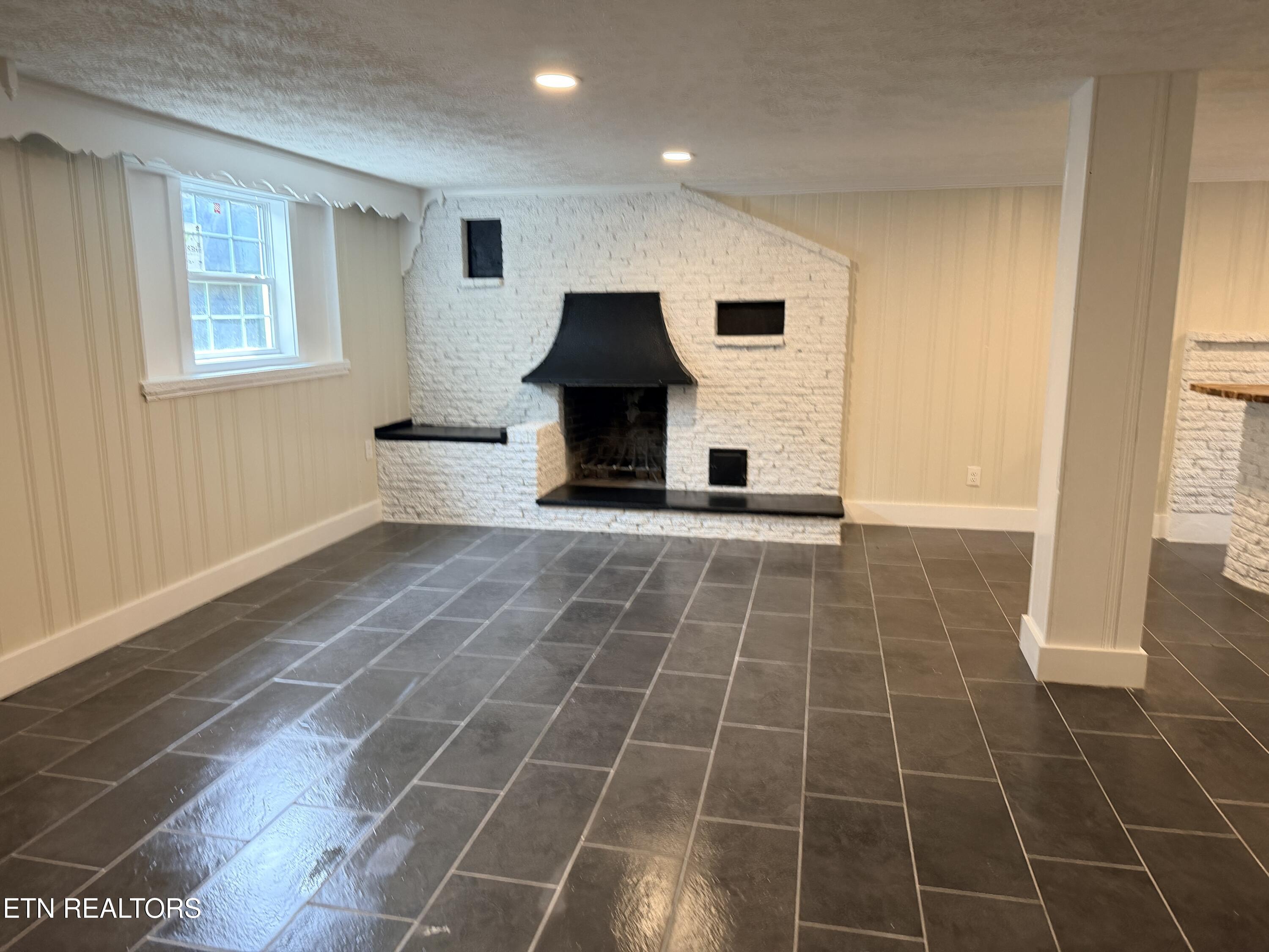 4207 Holston Hills Road Knoxville TN 37914