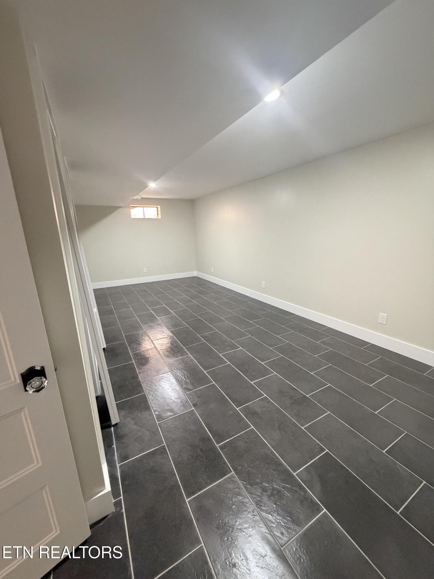 4207 Holston Hills Road Knoxville TN 37914