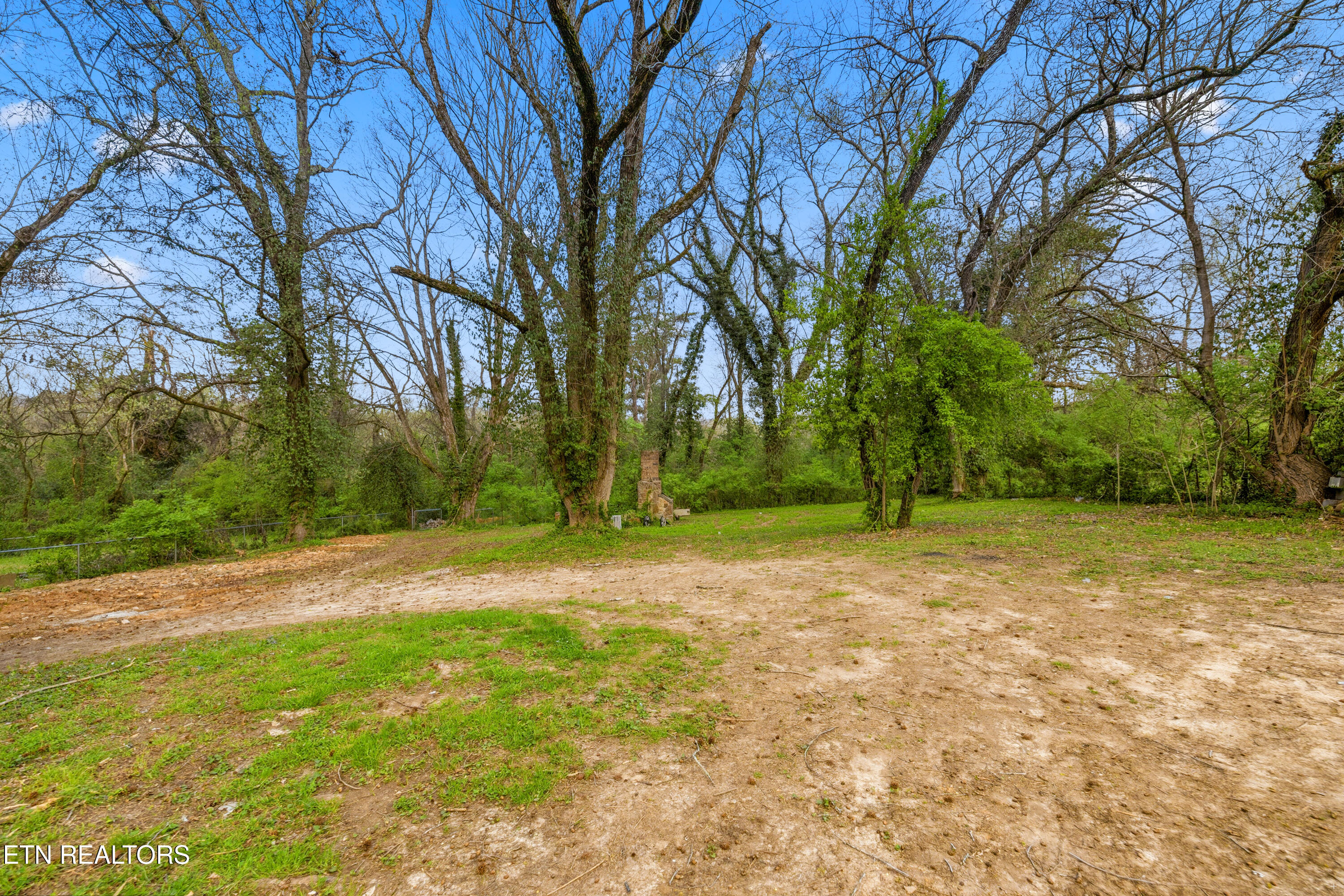4207 Holston Hills Road Knoxville TN 37914