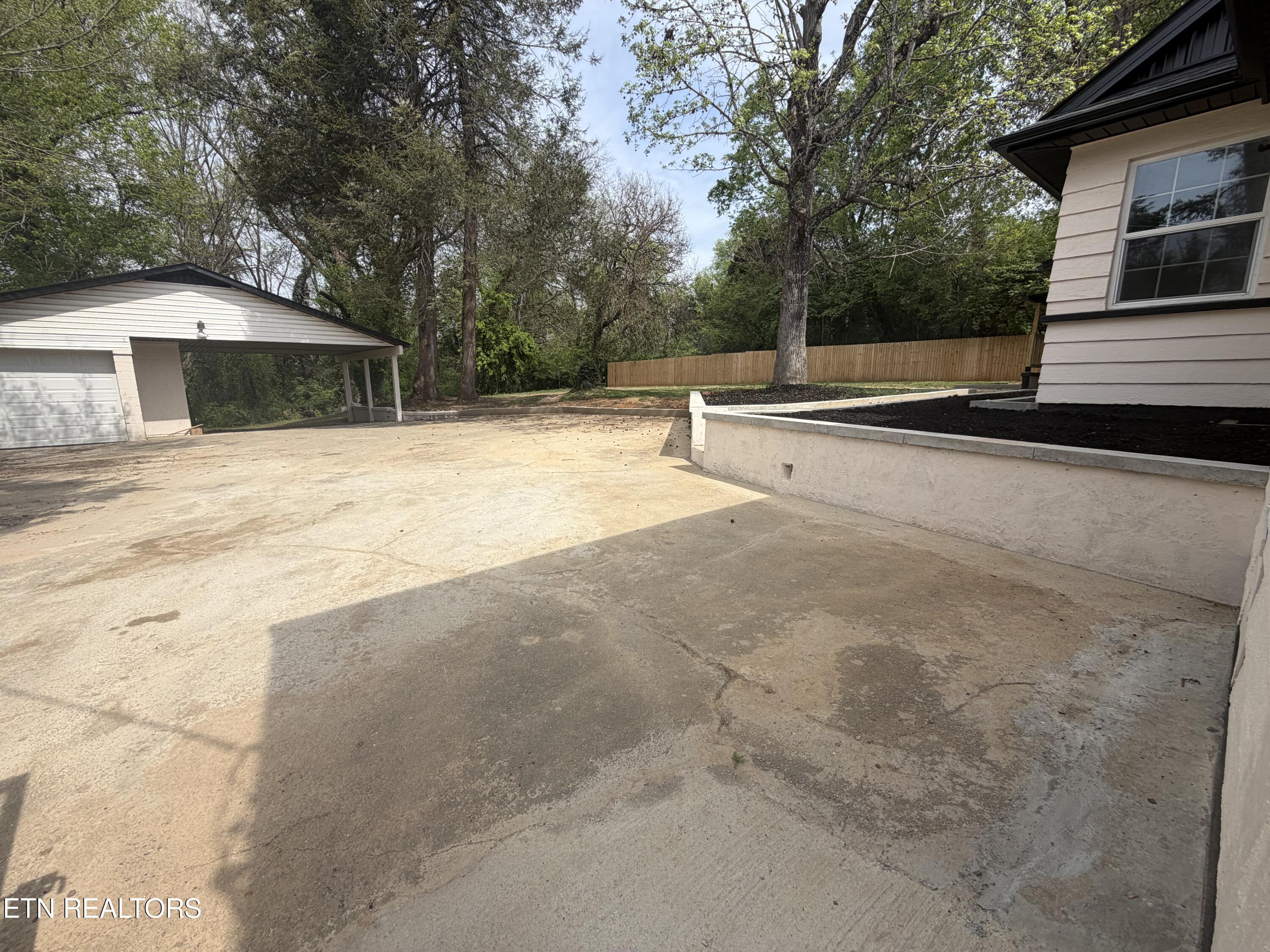 4207 Holston Hills Road Knoxville TN 37914