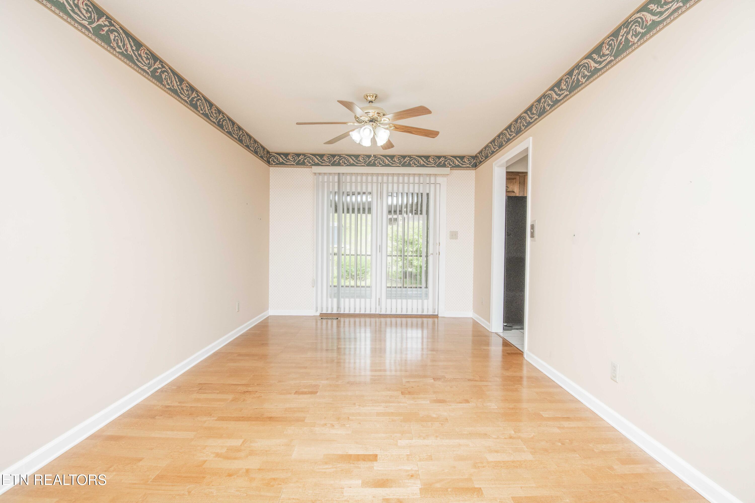 603 Riverbend Road Clinton TN 37716