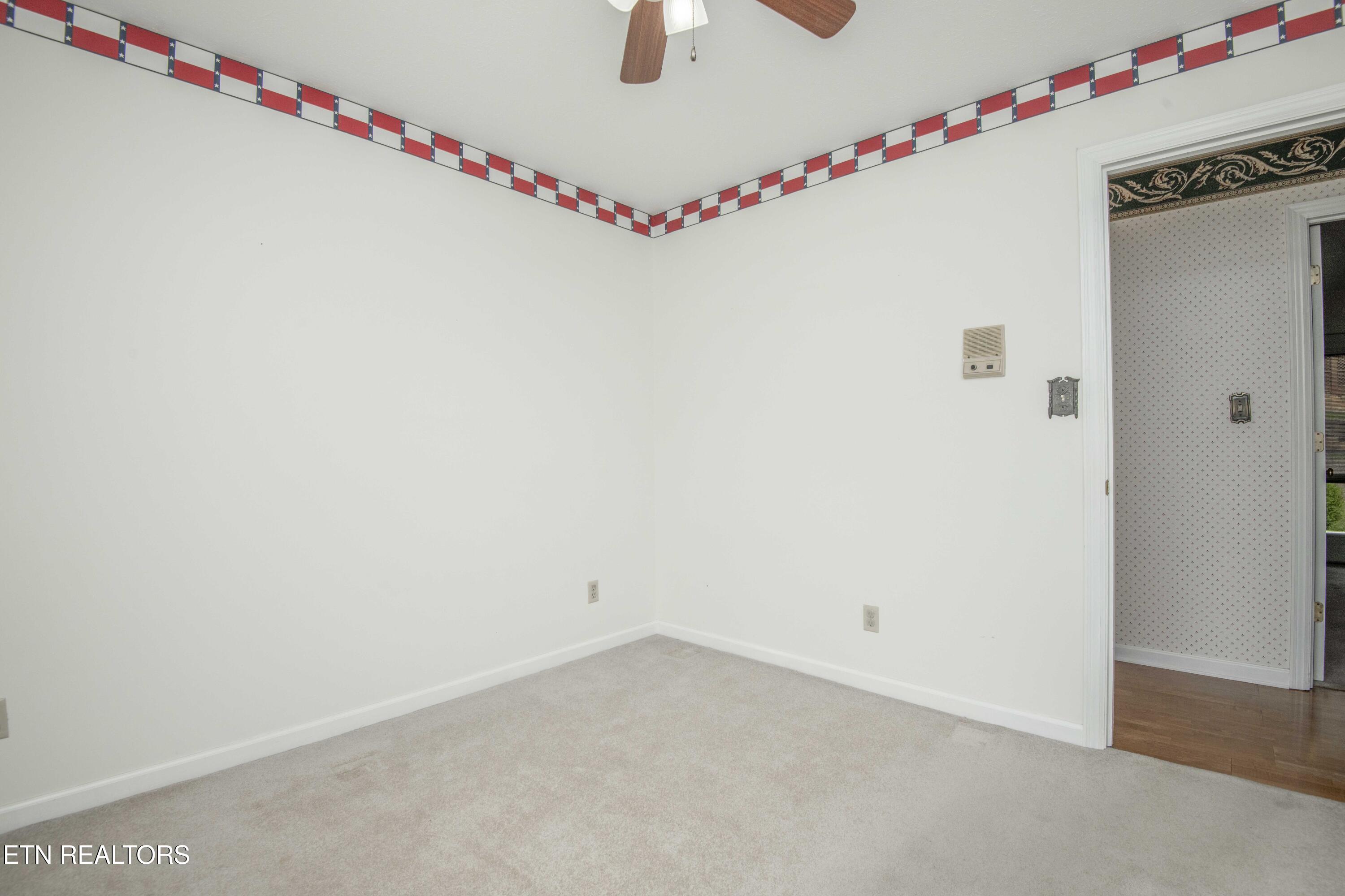 603 Riverbend Road Clinton TN 37716