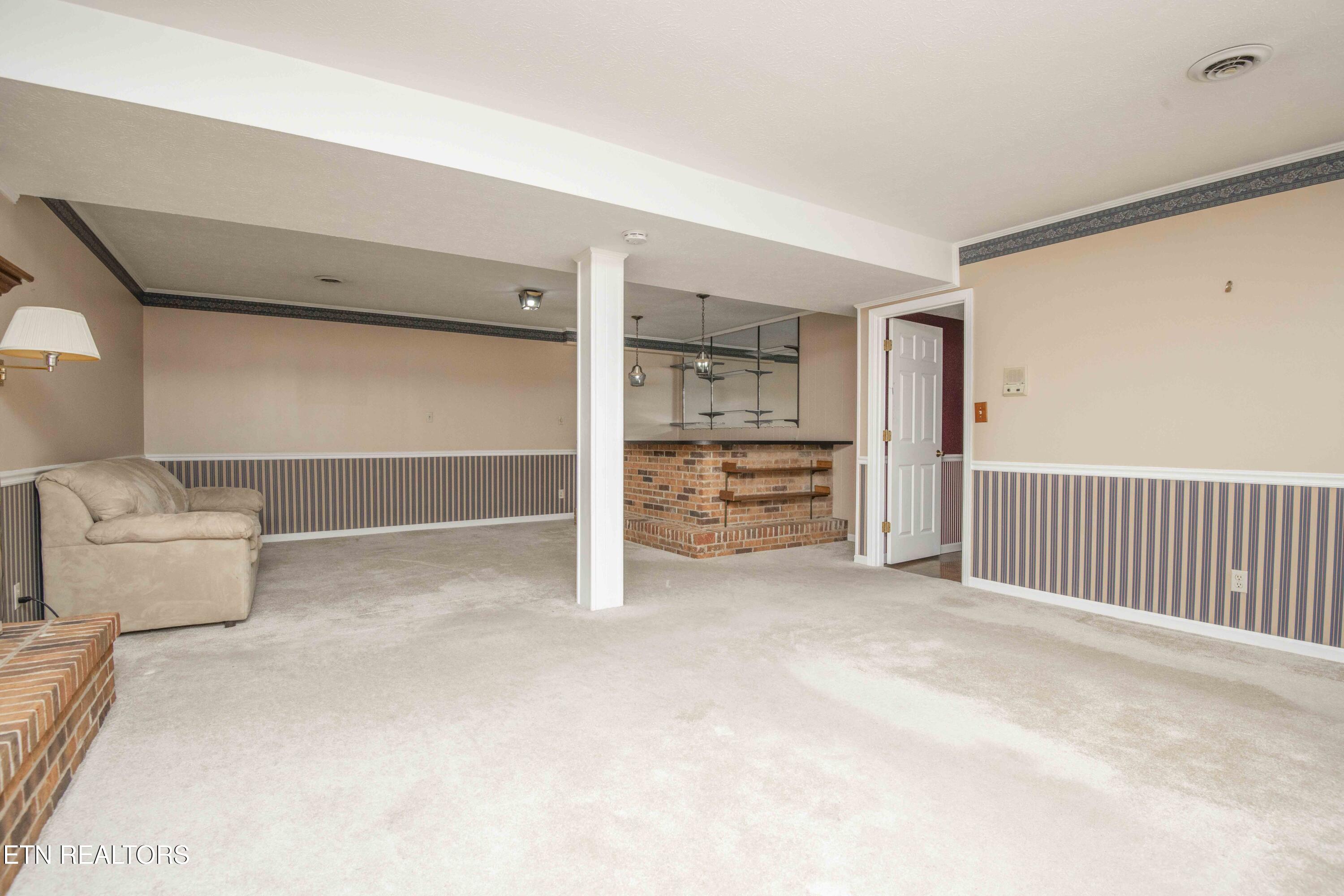 603 Riverbend Road Clinton TN 37716