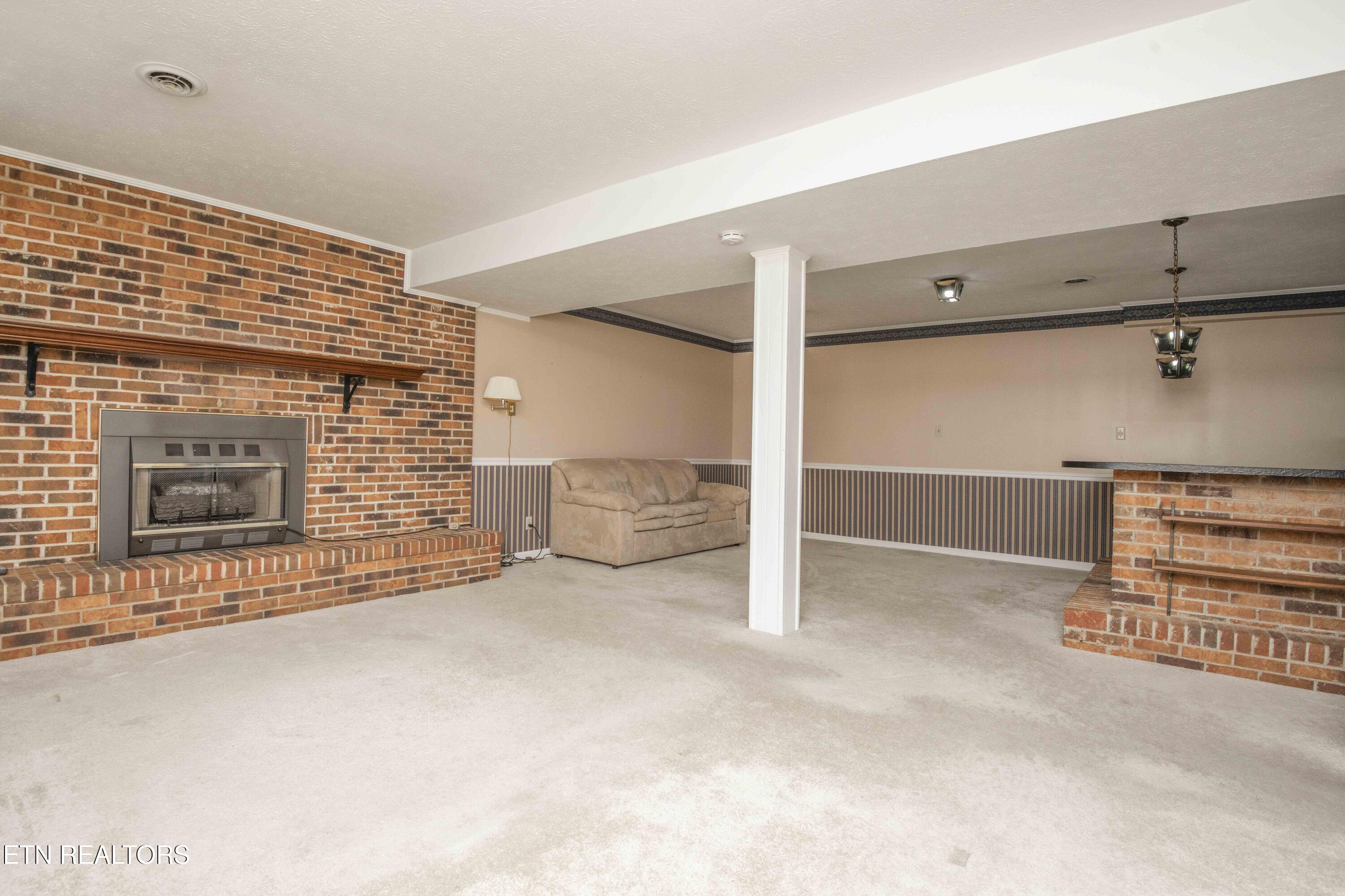 603 Riverbend Road Clinton TN 37716