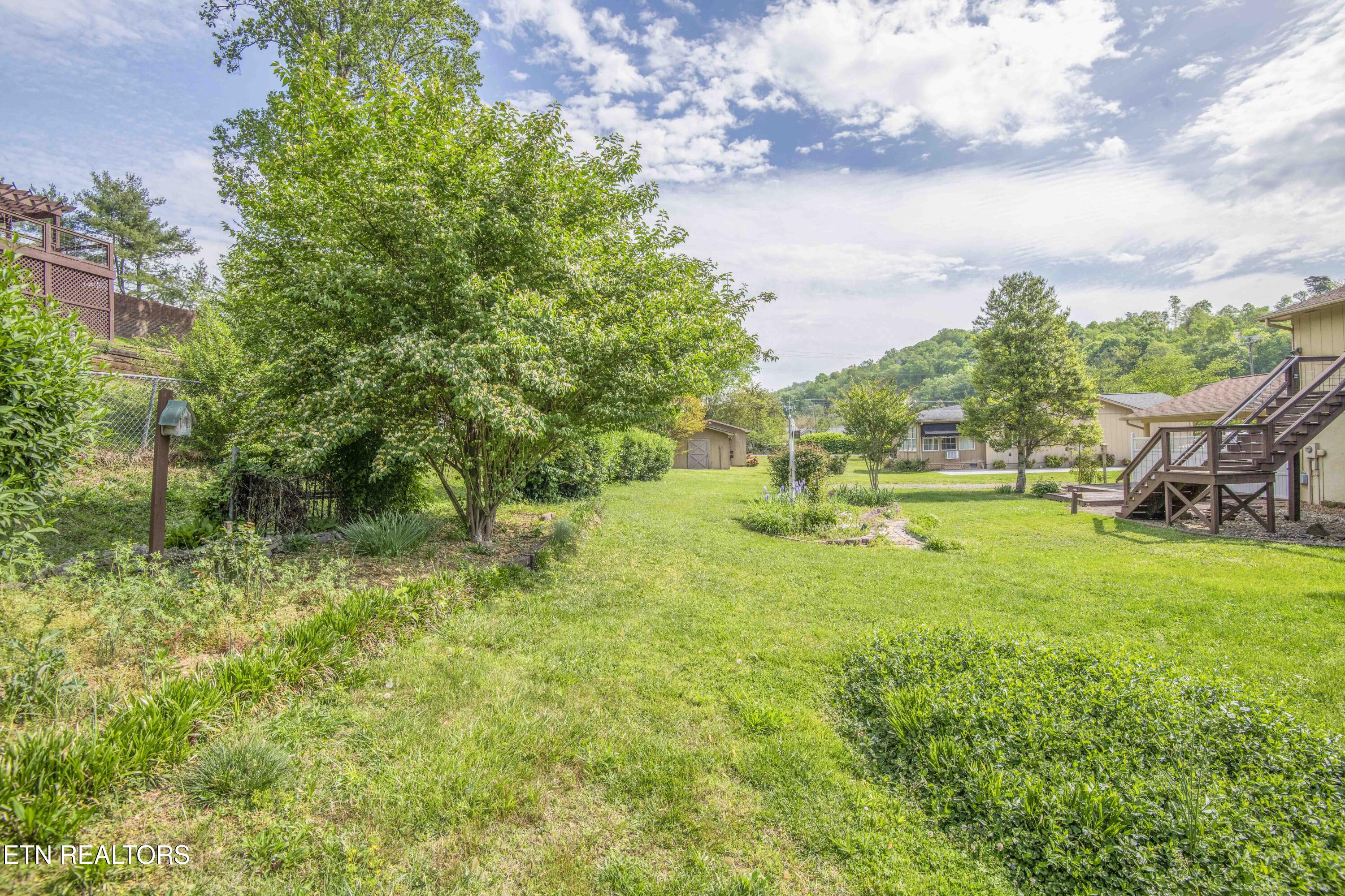 603 Riverbend Road Clinton TN 37716