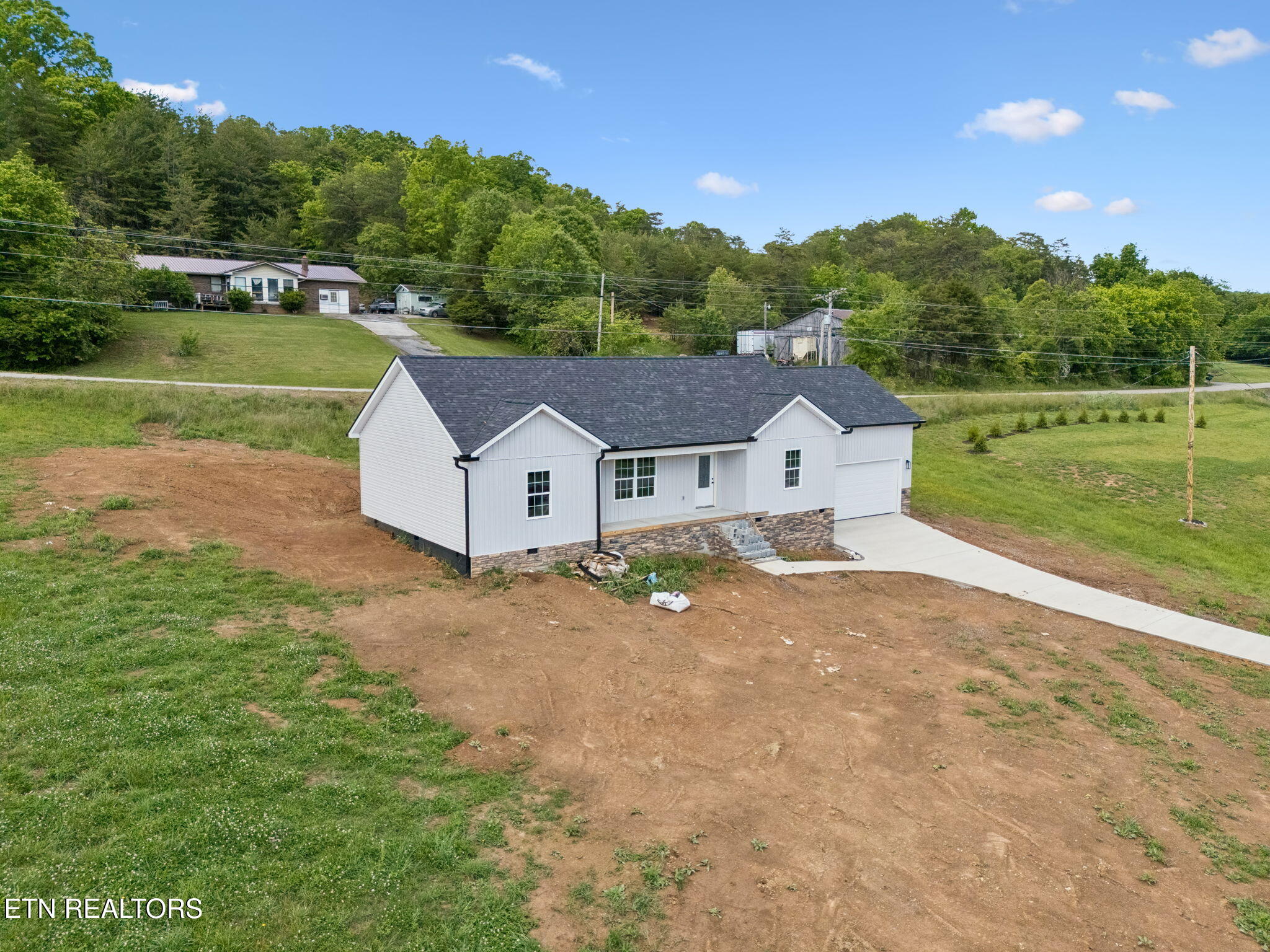 487 Straight Creek Church Road New Tazewell TN 37825