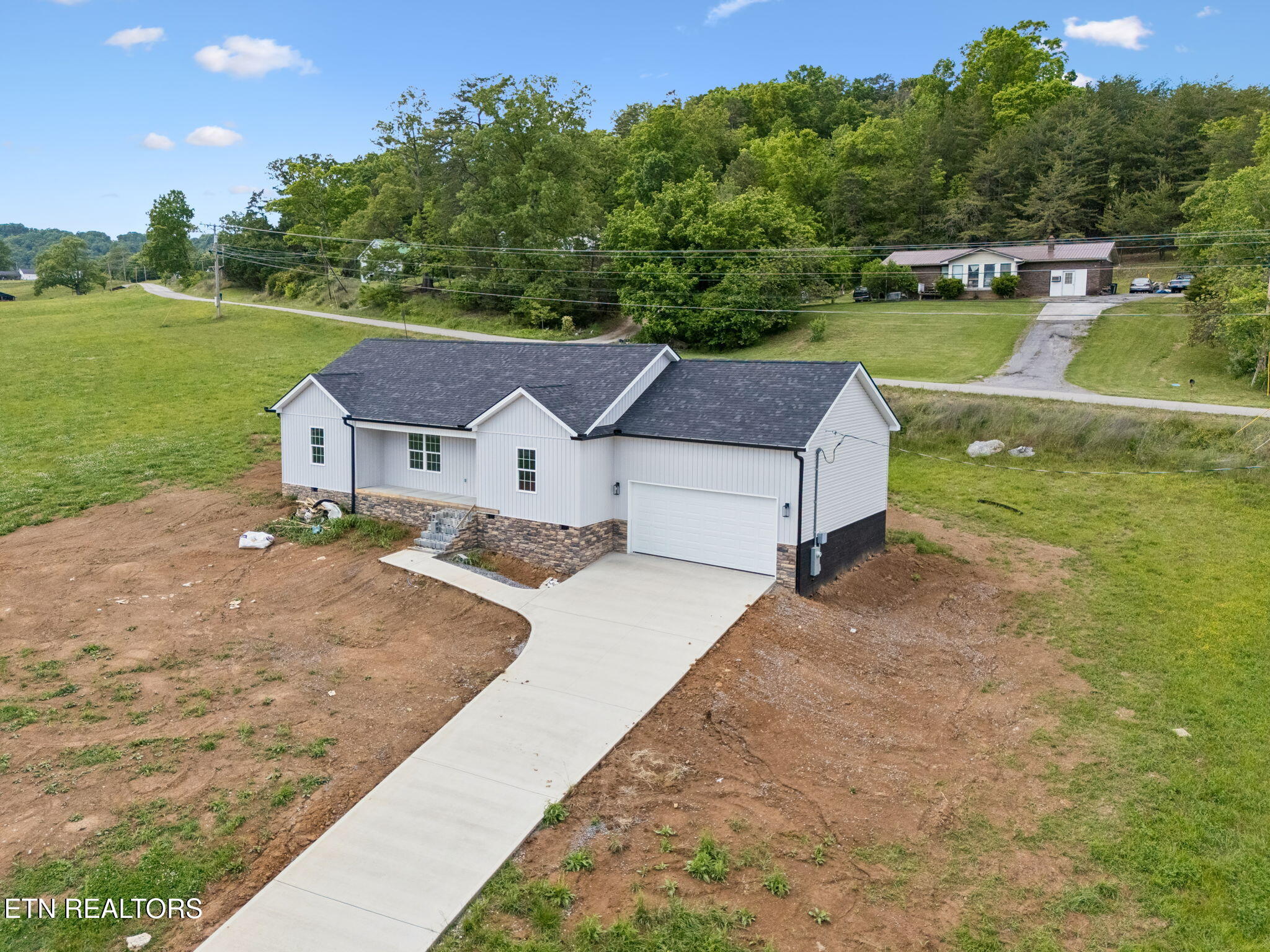 487 Straight Creek Church Road New Tazewell TN 37825