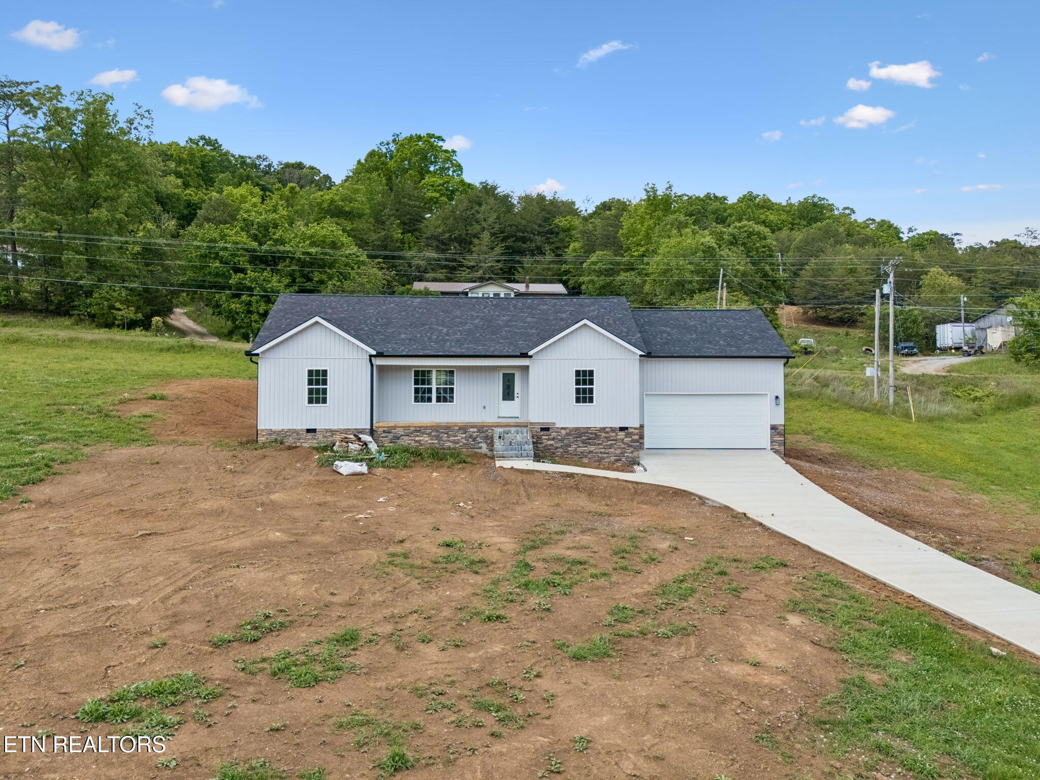 487 Straight Creek Church Road New Tazewell TN 37825