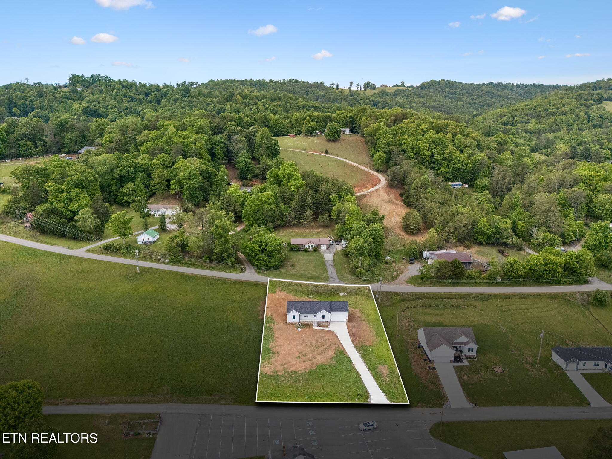 487 Straight Creek Church Road New Tazewell TN 37825