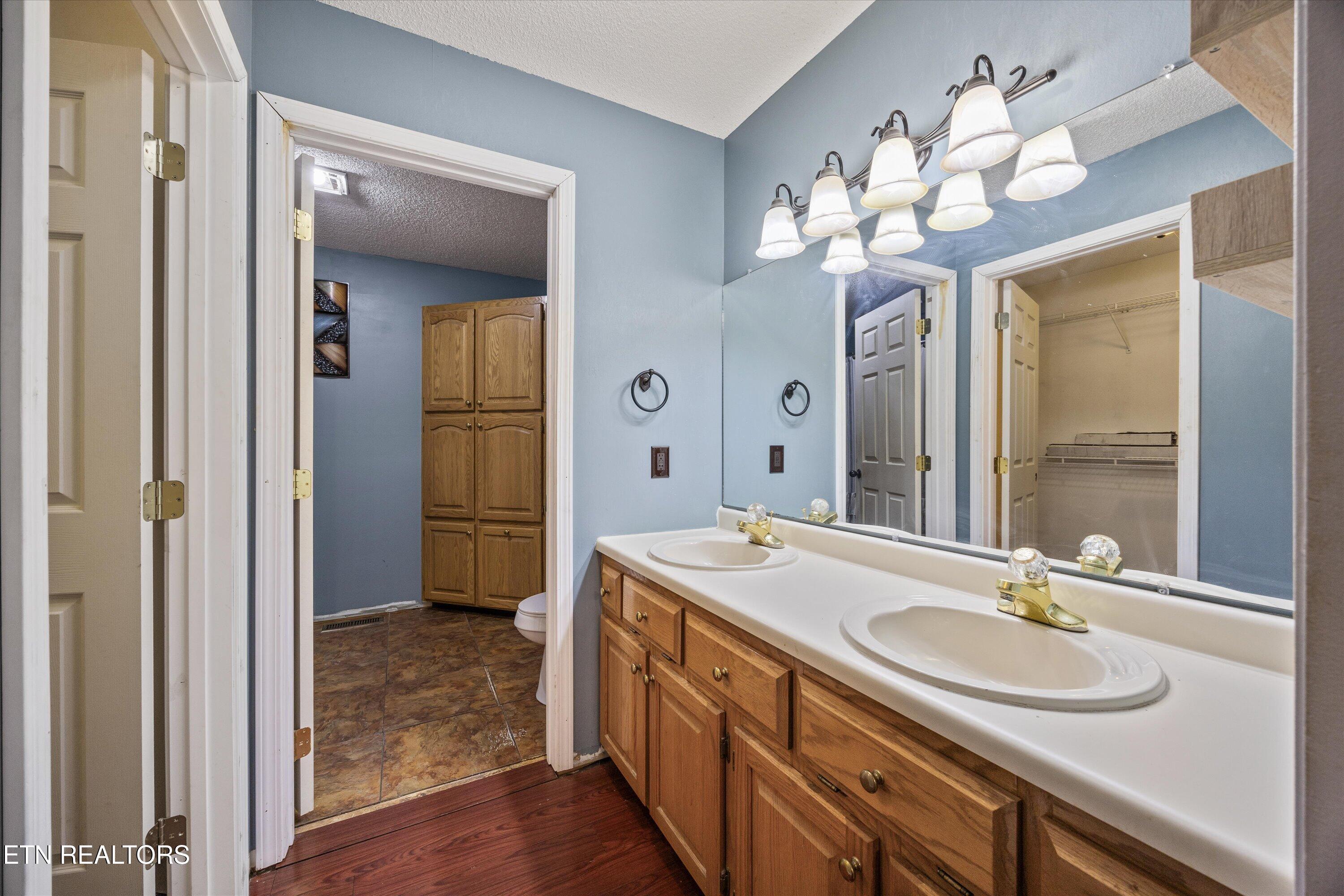 1334 Niggs Creek Road Oneida TN 37841