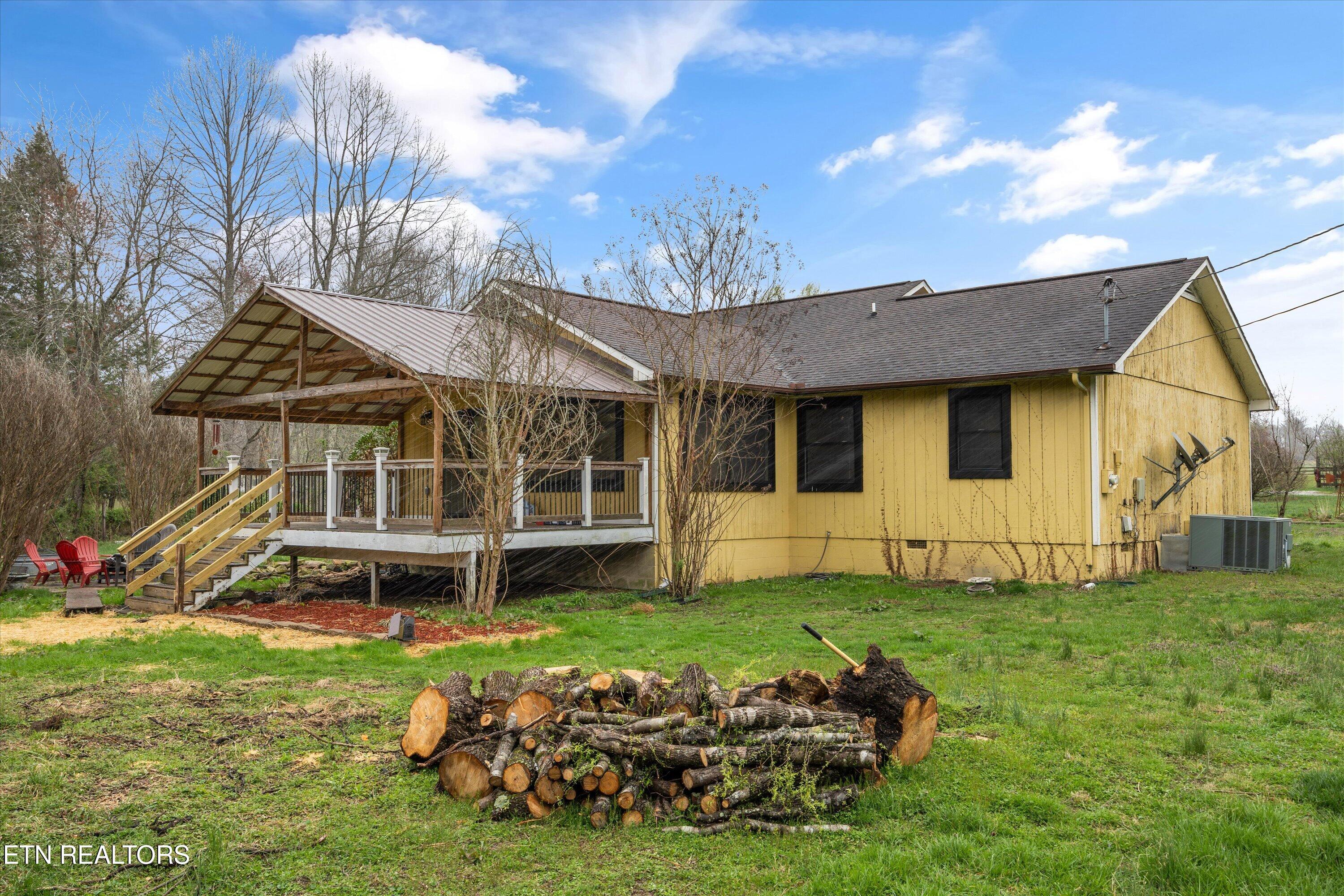 1334 Niggs Creek Road Oneida TN 37841