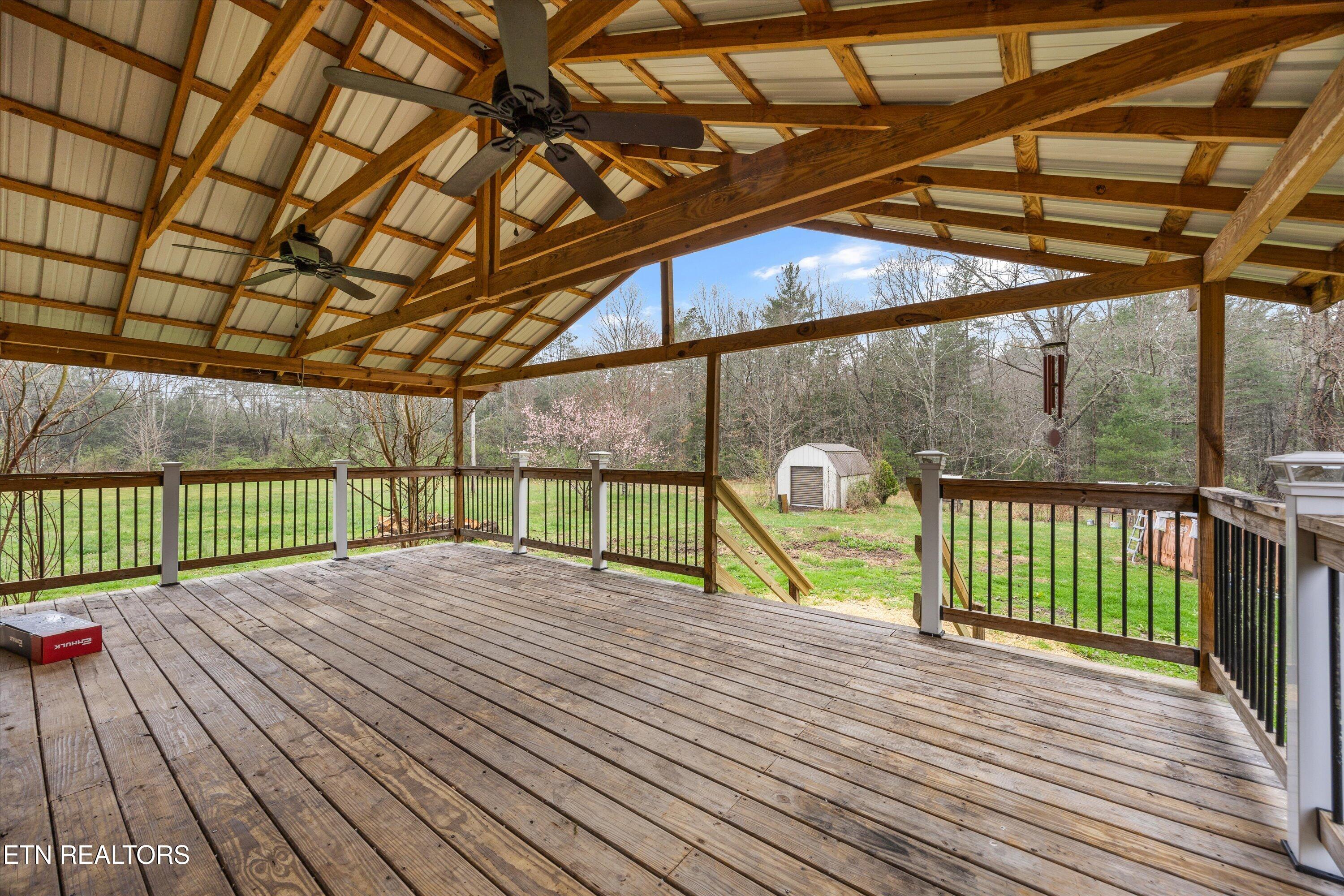 1334 Niggs Creek Road Oneida TN 37841