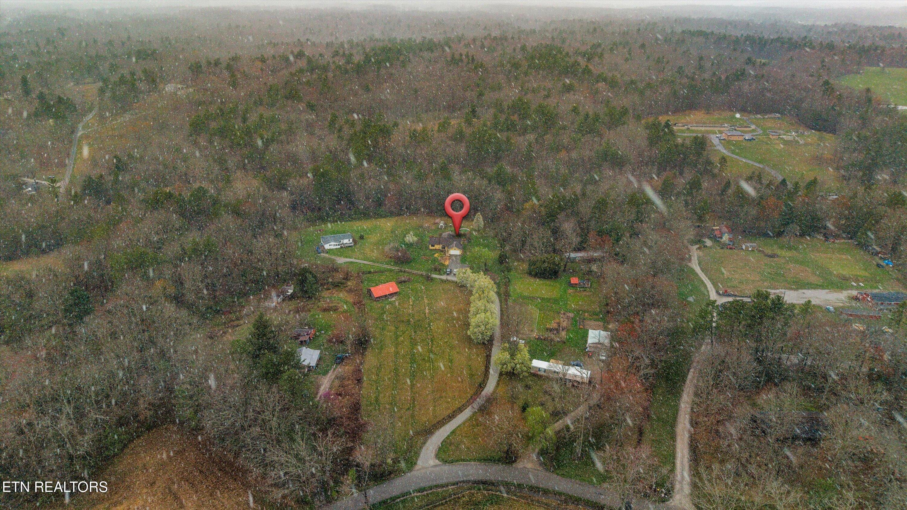 1334 Niggs Creek Road Oneida TN 37841
