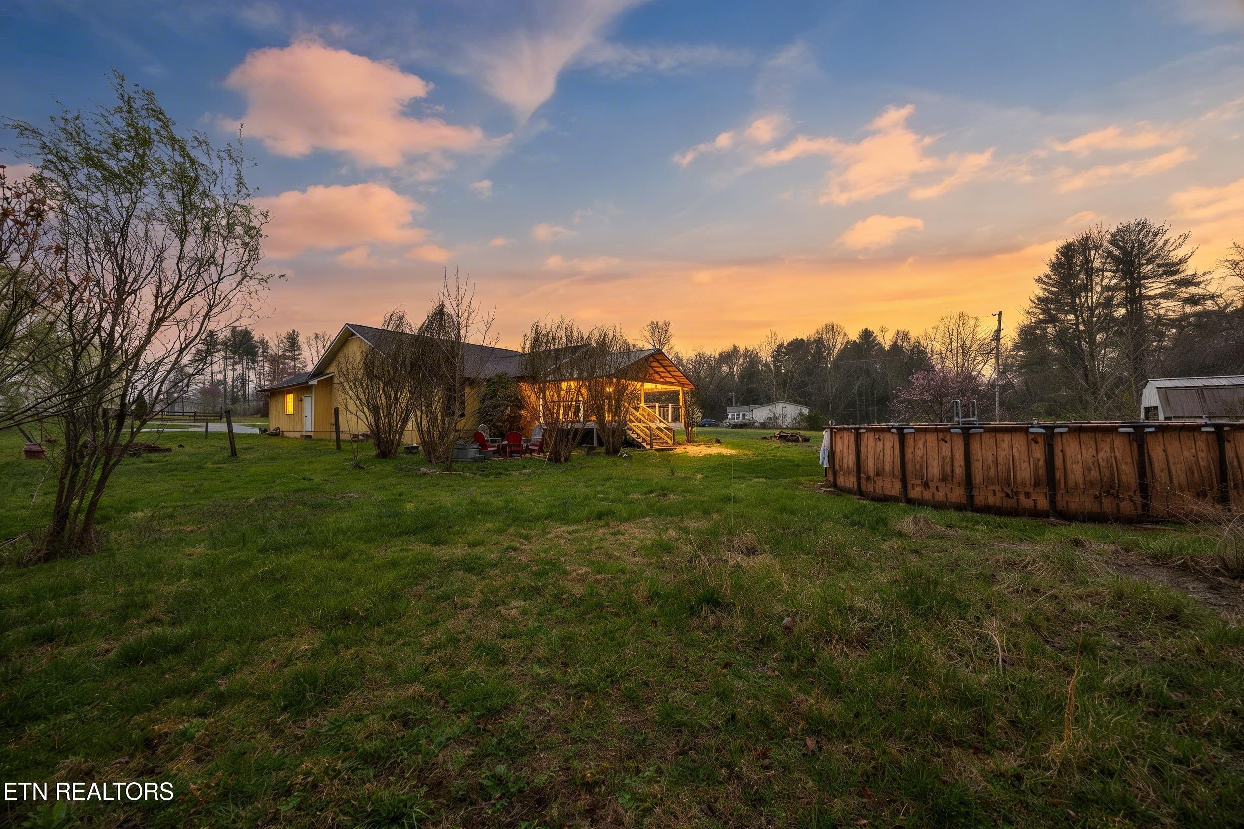 1334 Niggs Creek Road Oneida TN 37841