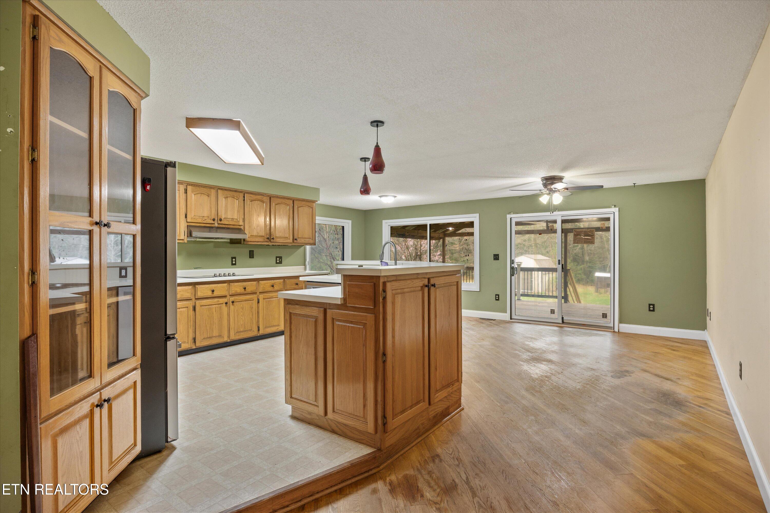 1334 Niggs Creek Road Oneida TN 37841