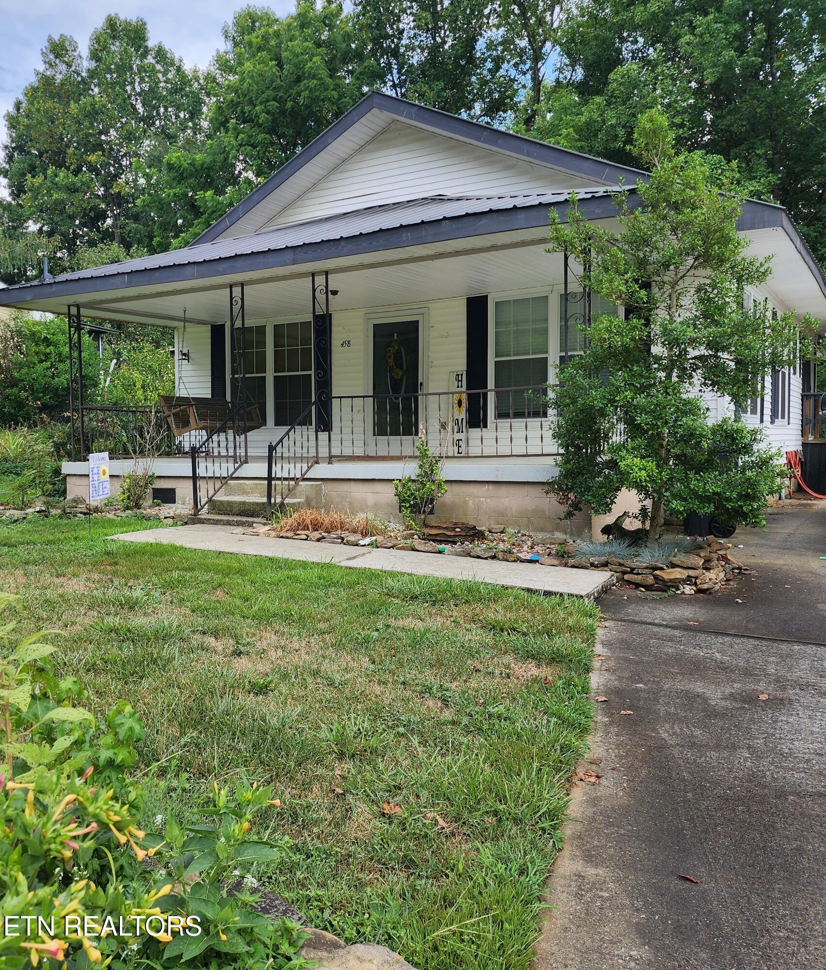 458 Slaven Lane Oneida TN 37841