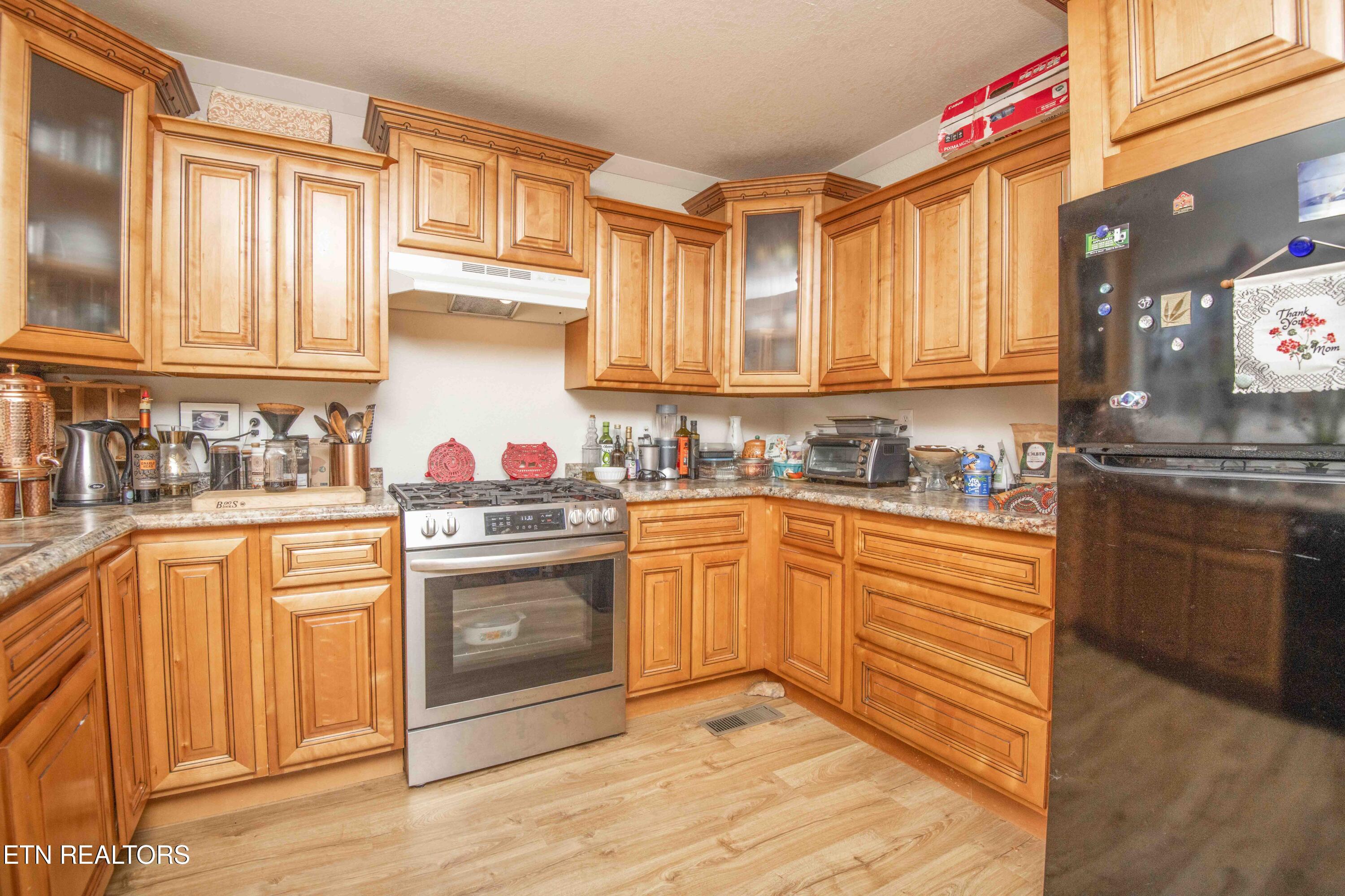 458 Slaven Lane Oneida TN 37841