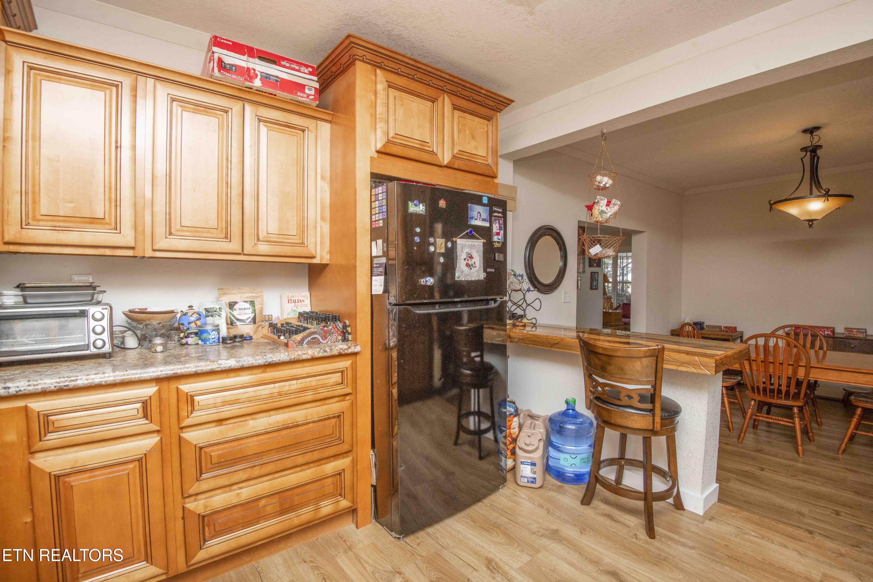 458 Slaven Lane Oneida TN 37841