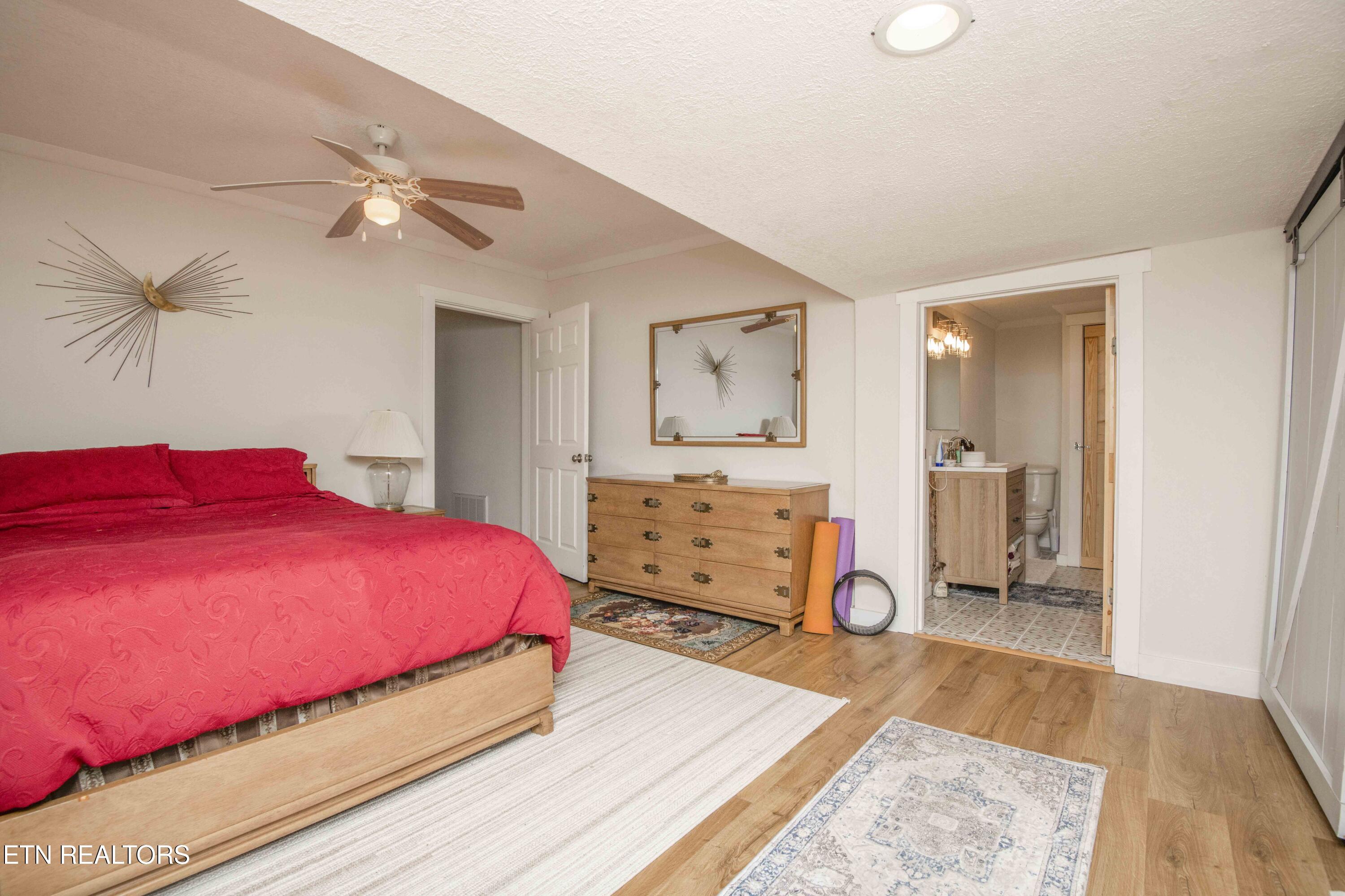 458 Slaven Lane Oneida TN 37841