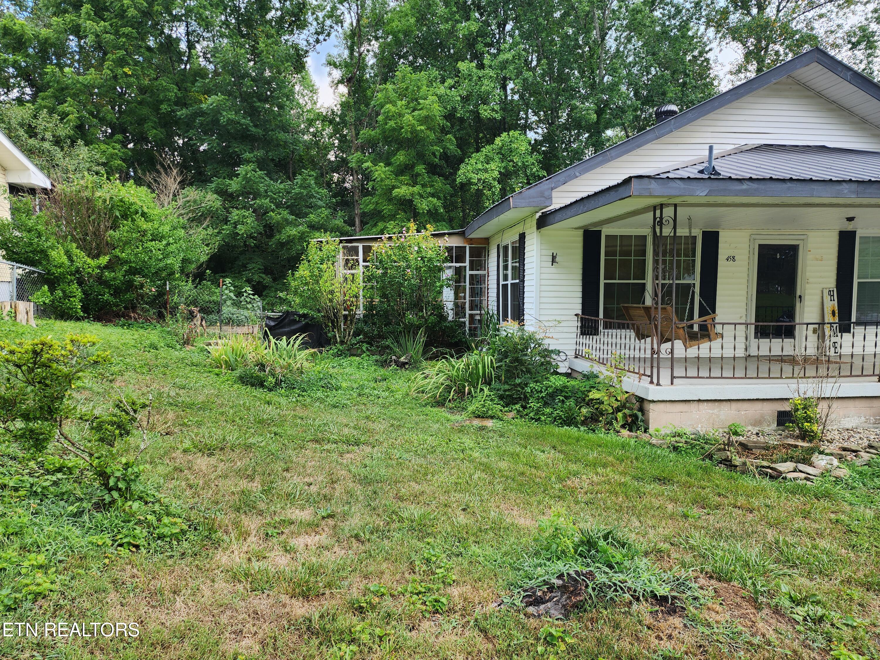 458 Slaven Lane Oneida TN 37841